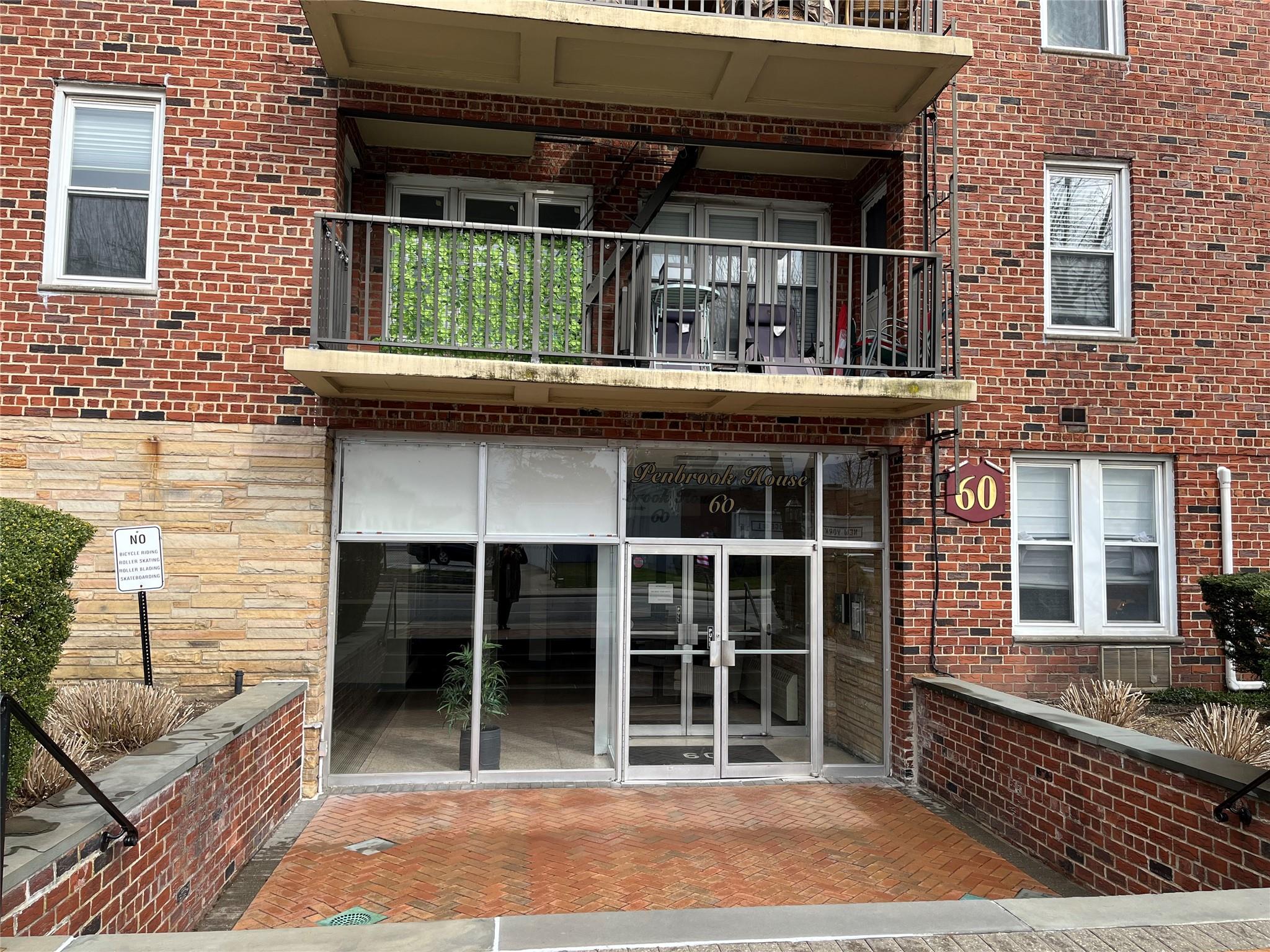 Lynbrook Senior High School Real Estate Listings Main Image