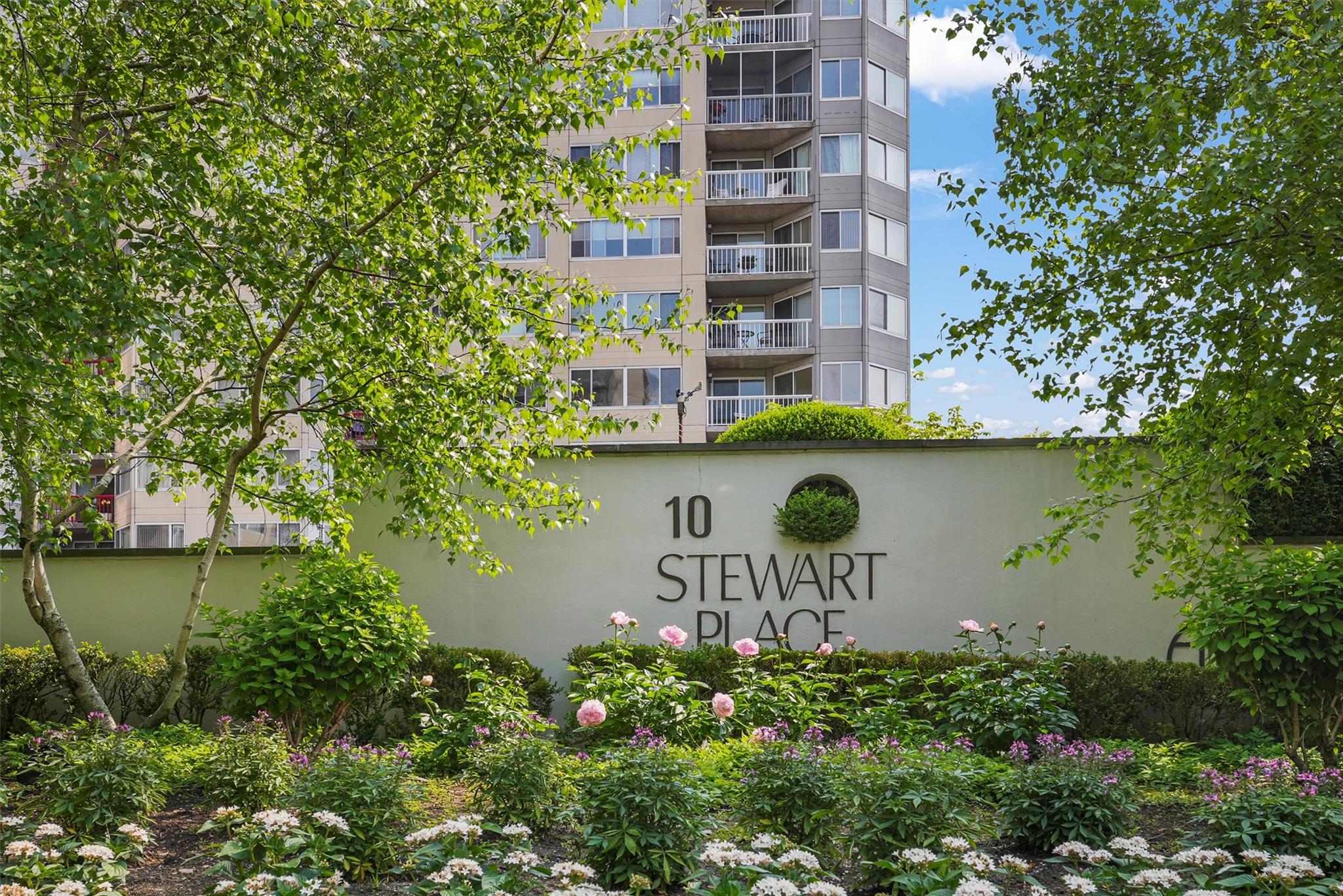 10 Stewart Place 7ce Property Photo