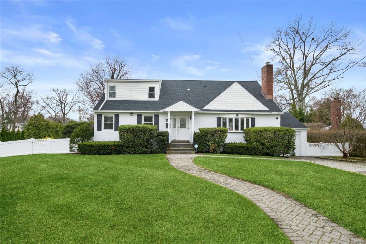 118 New Wilmot Road Property Photo