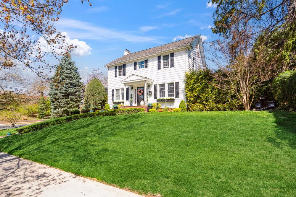 1 Chestnut St Property Photo