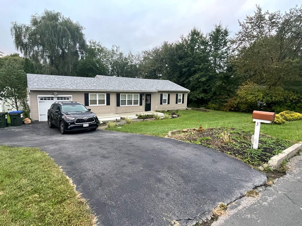 3 Plymouth Rock Court Property Photo
