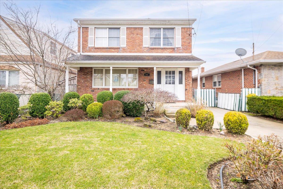 897 Second Avenue Property Photo