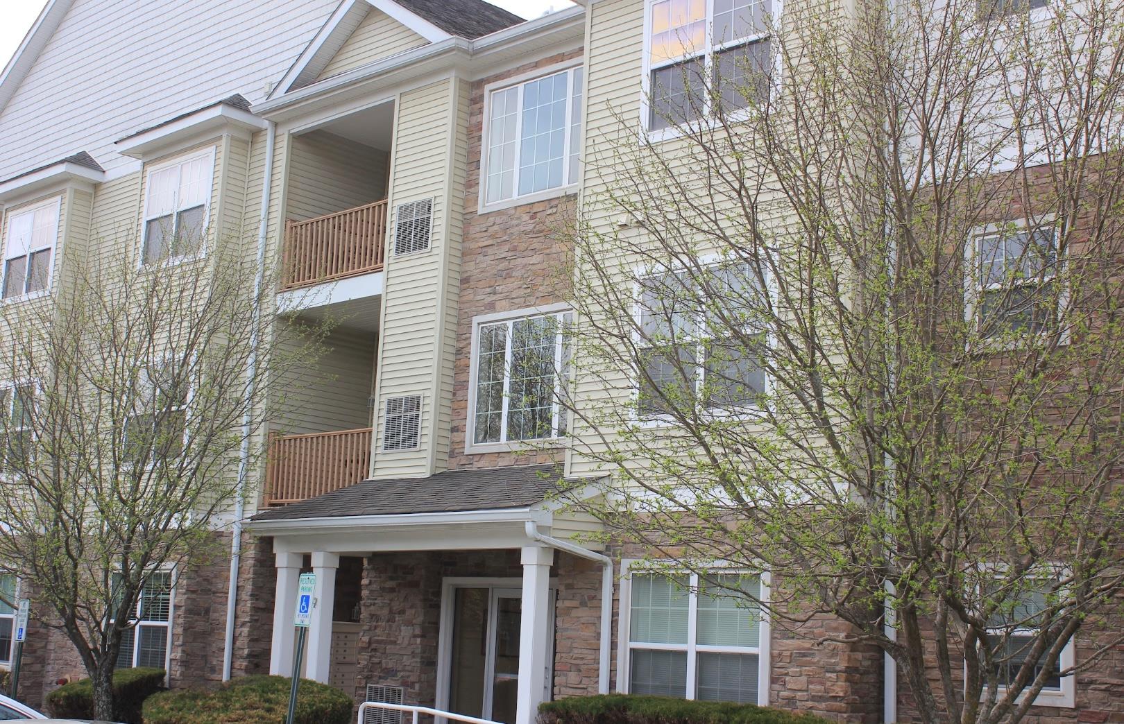 932 Tower Ridge Circle Property Photo