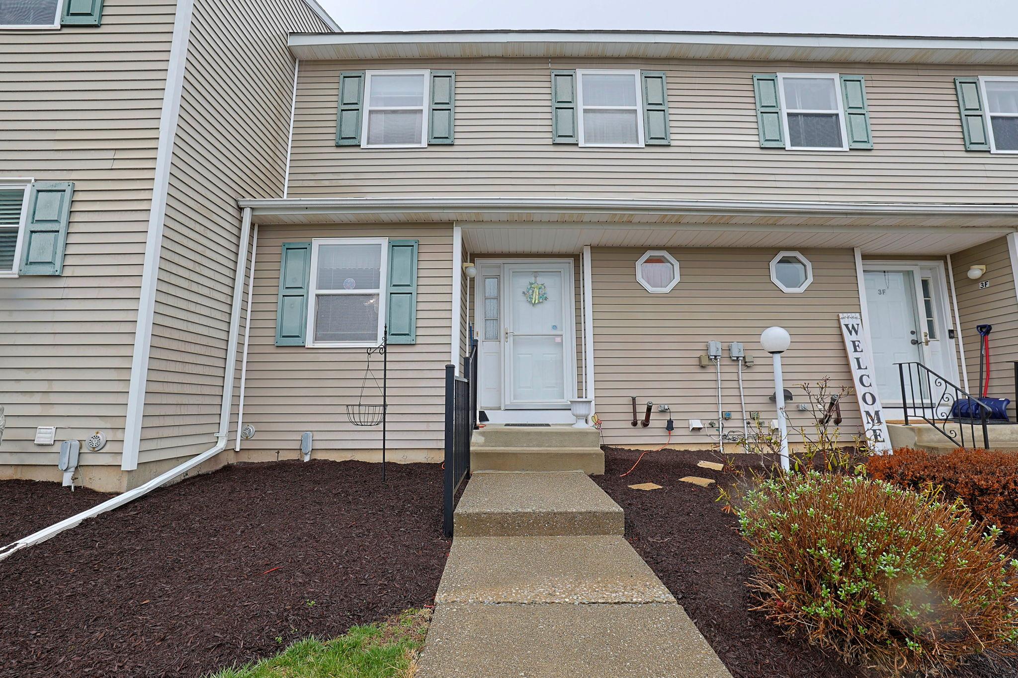 99 Boniface Drive 3e Property Photo