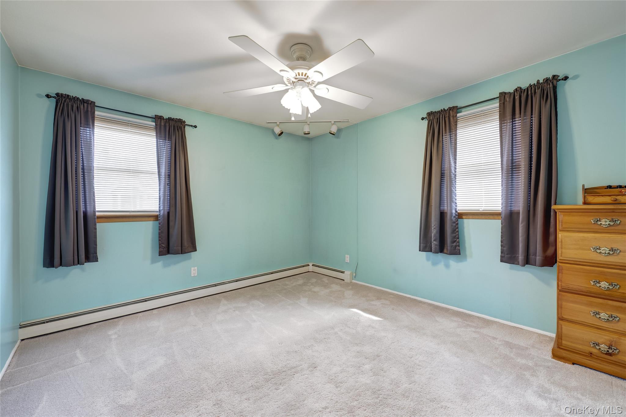 21 Godfrey Avenue Property Photo 13