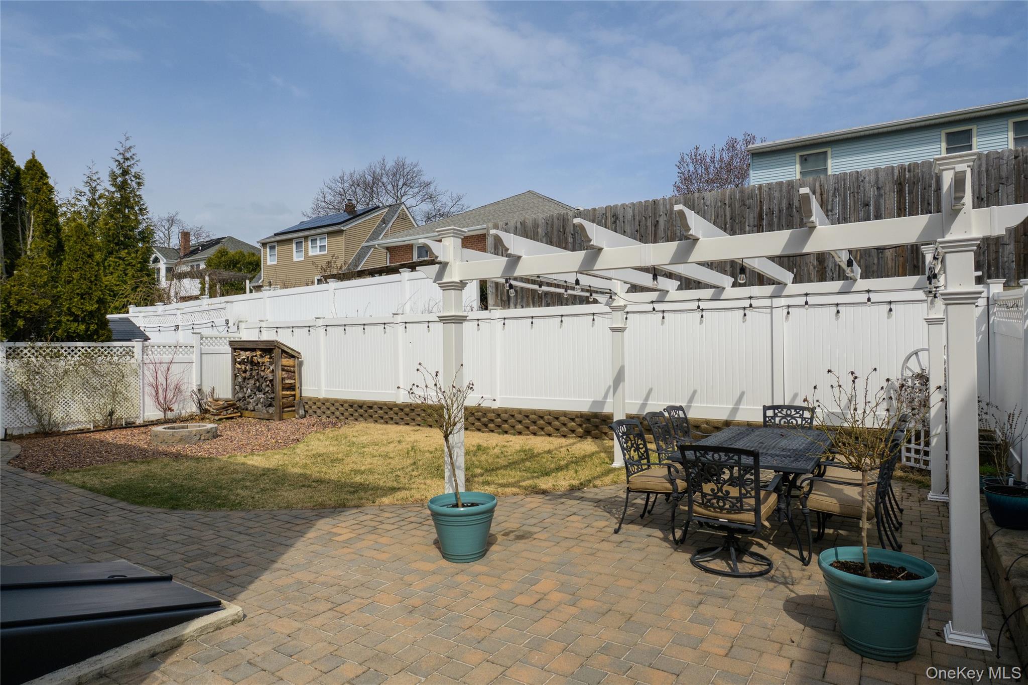 21 Godfrey Avenue Property Photo 21