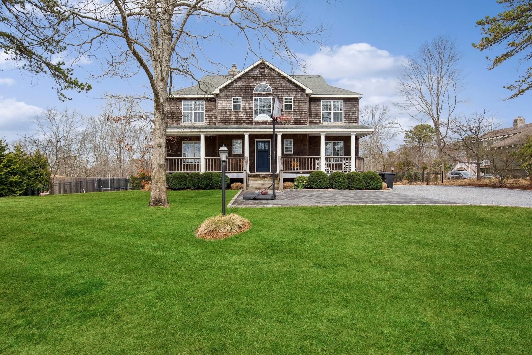71 Old Canoe Place Road Property Photo