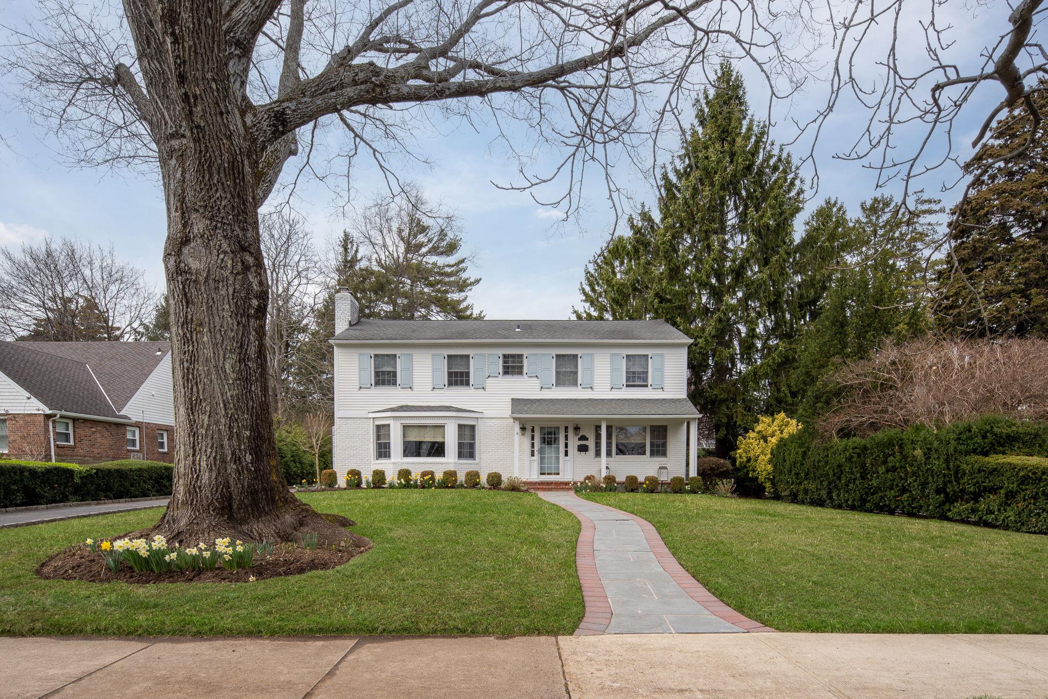 39 Chestnut Street Property Photo
