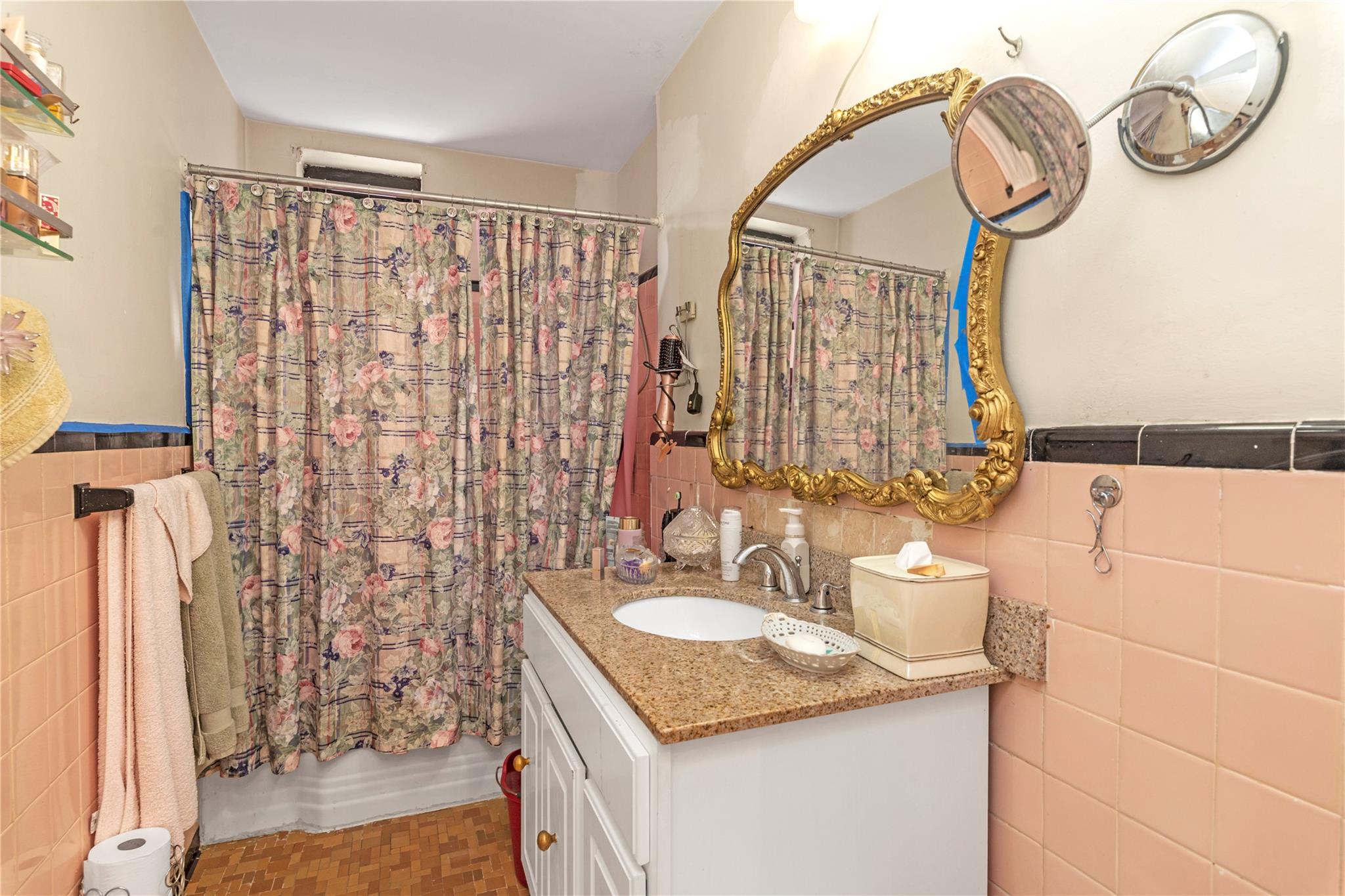 32-40 S 89 Street 110 Property Photo 11