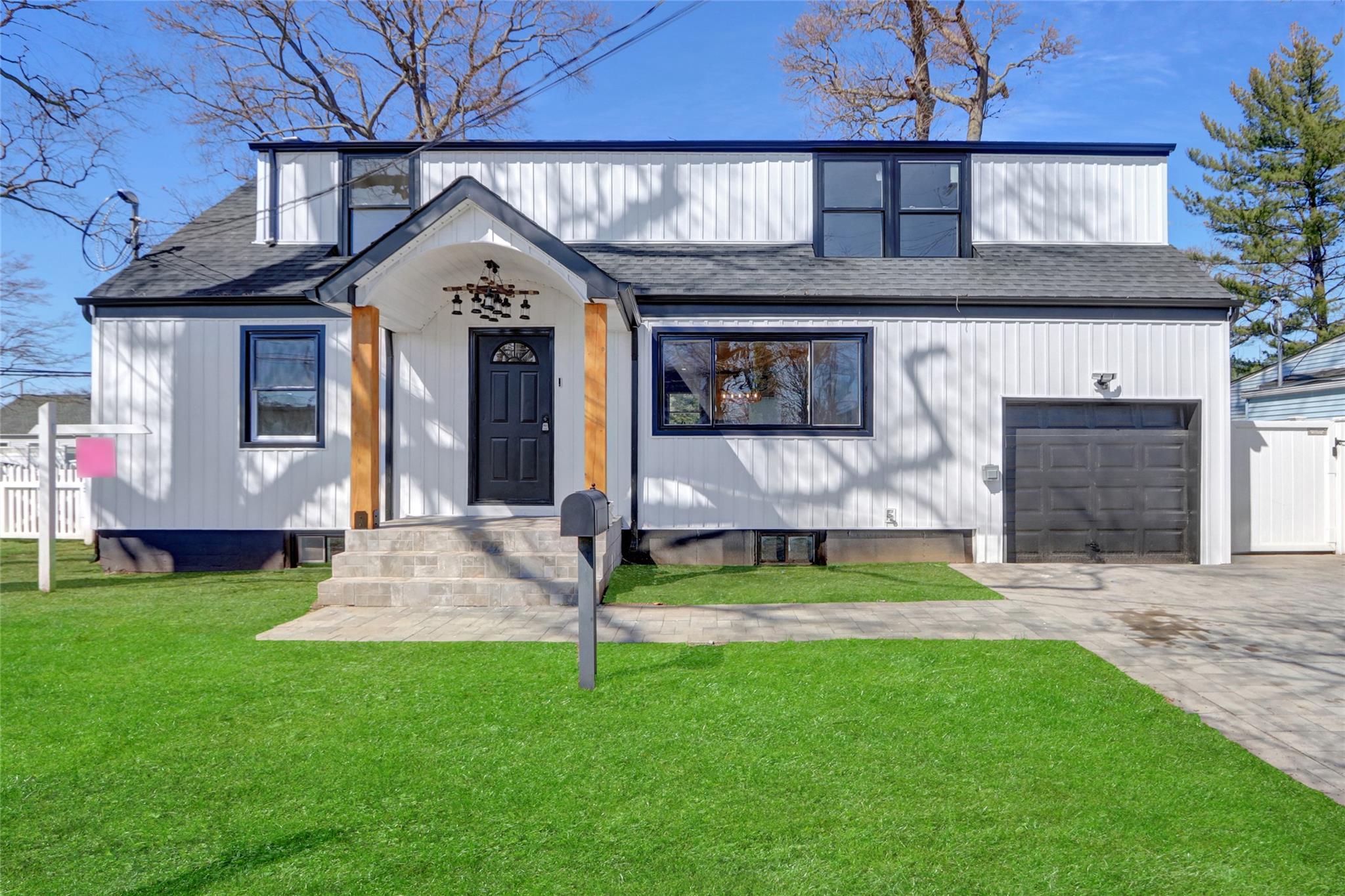 145 Reiss Avenue Property Photo