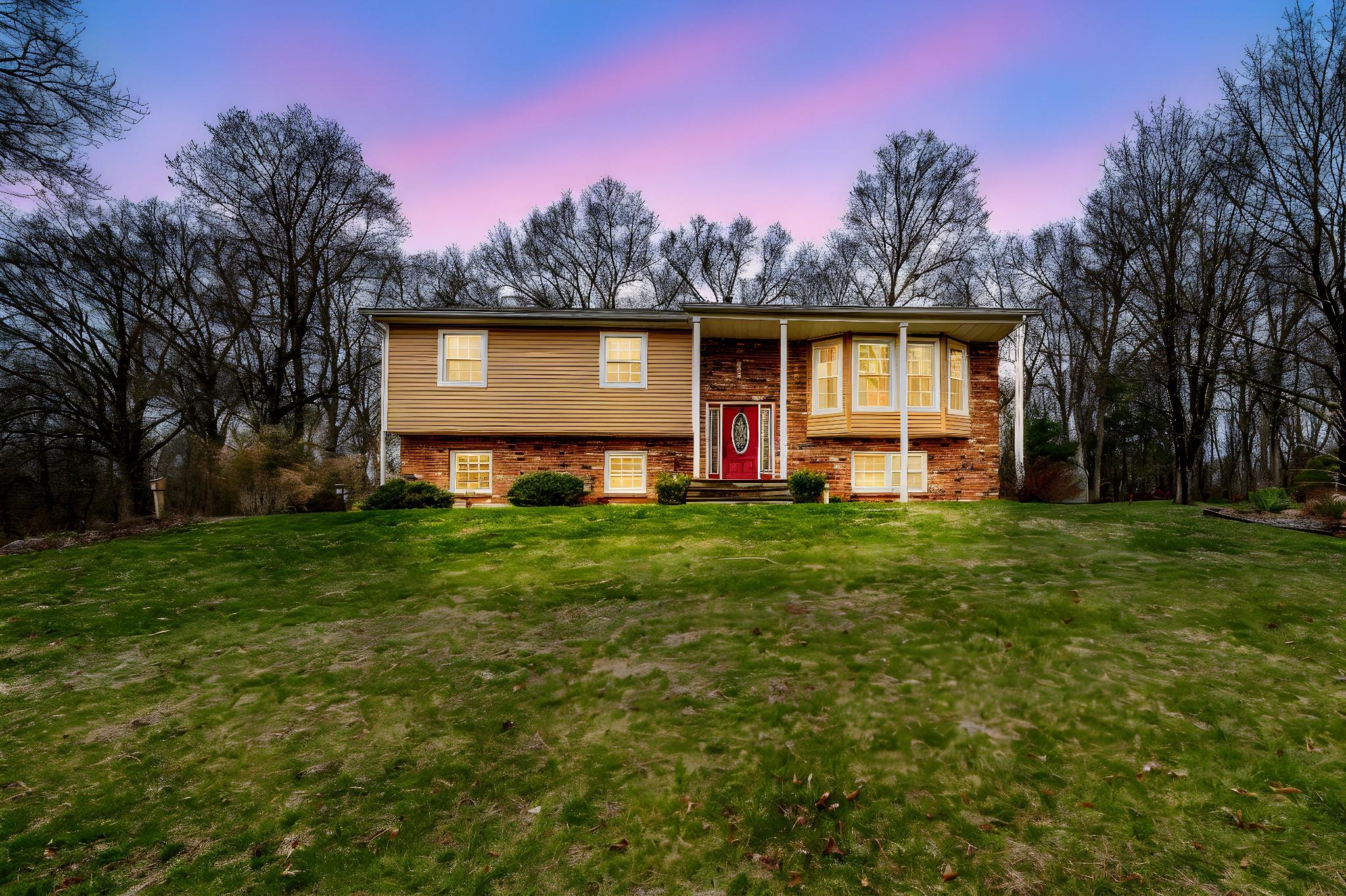 46 Hickory Drive Property Photo