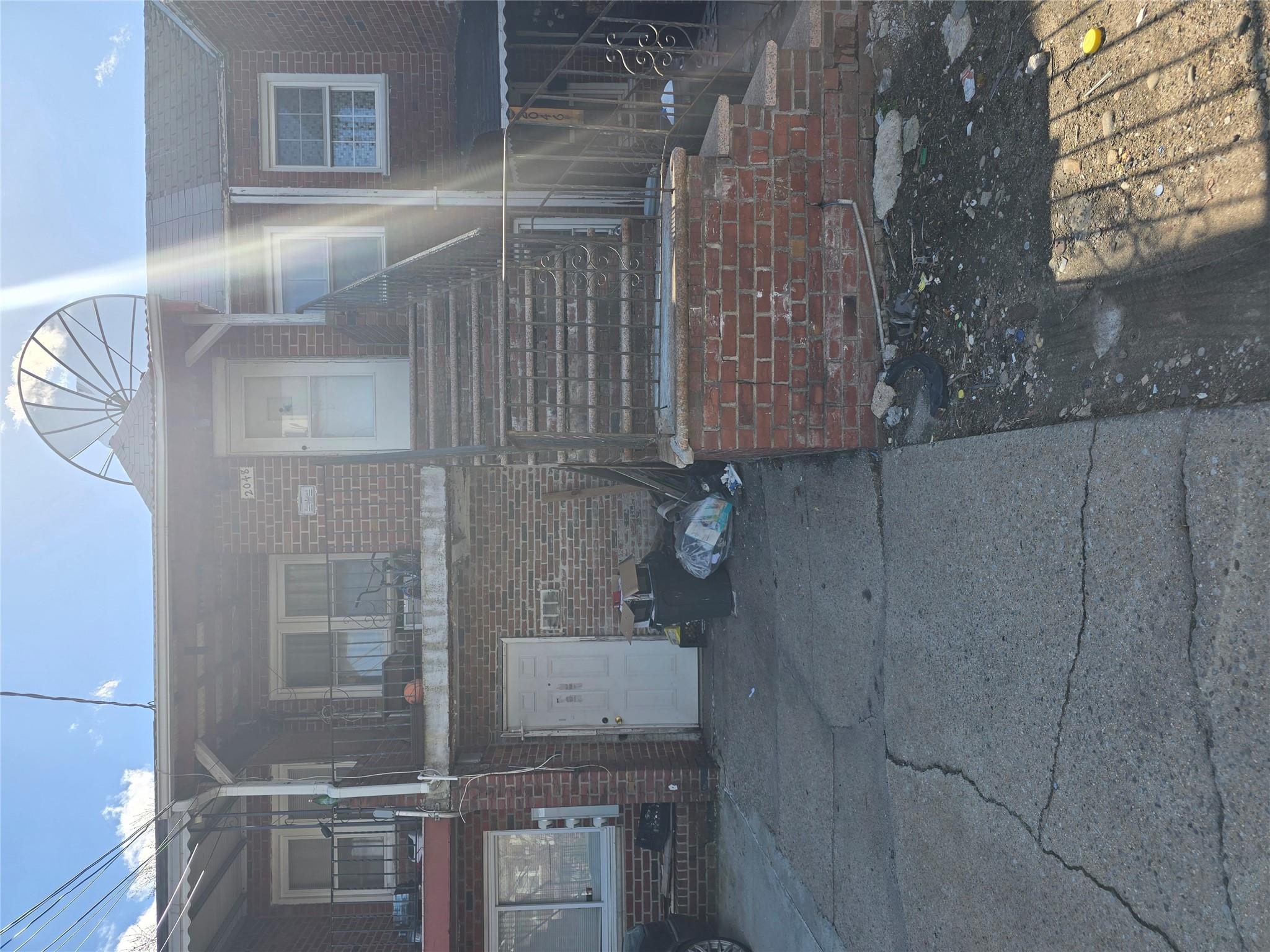 Brooklyn Real Estate Listings Main Image