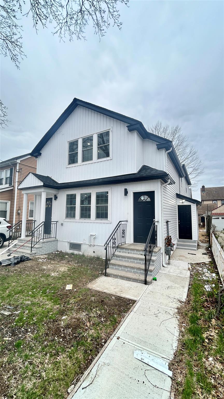 119-28 194th Street Property Photo