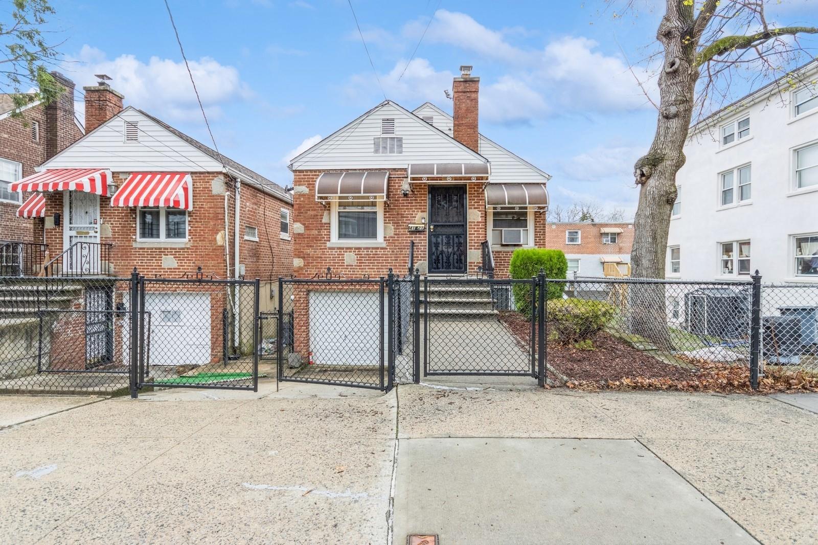 4121 Grace Avenue Property Photo