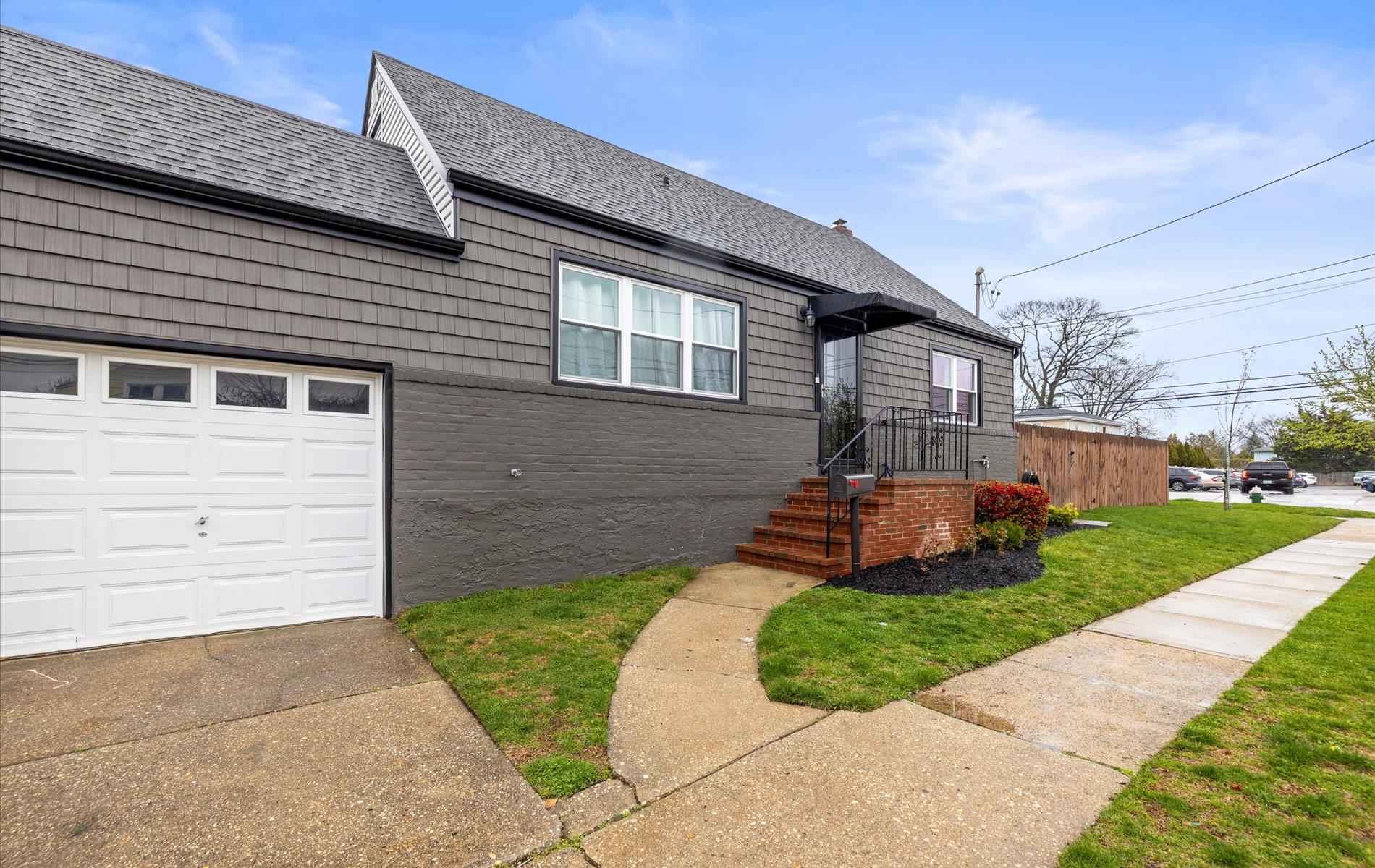 210 Parker Avenue Property Photo