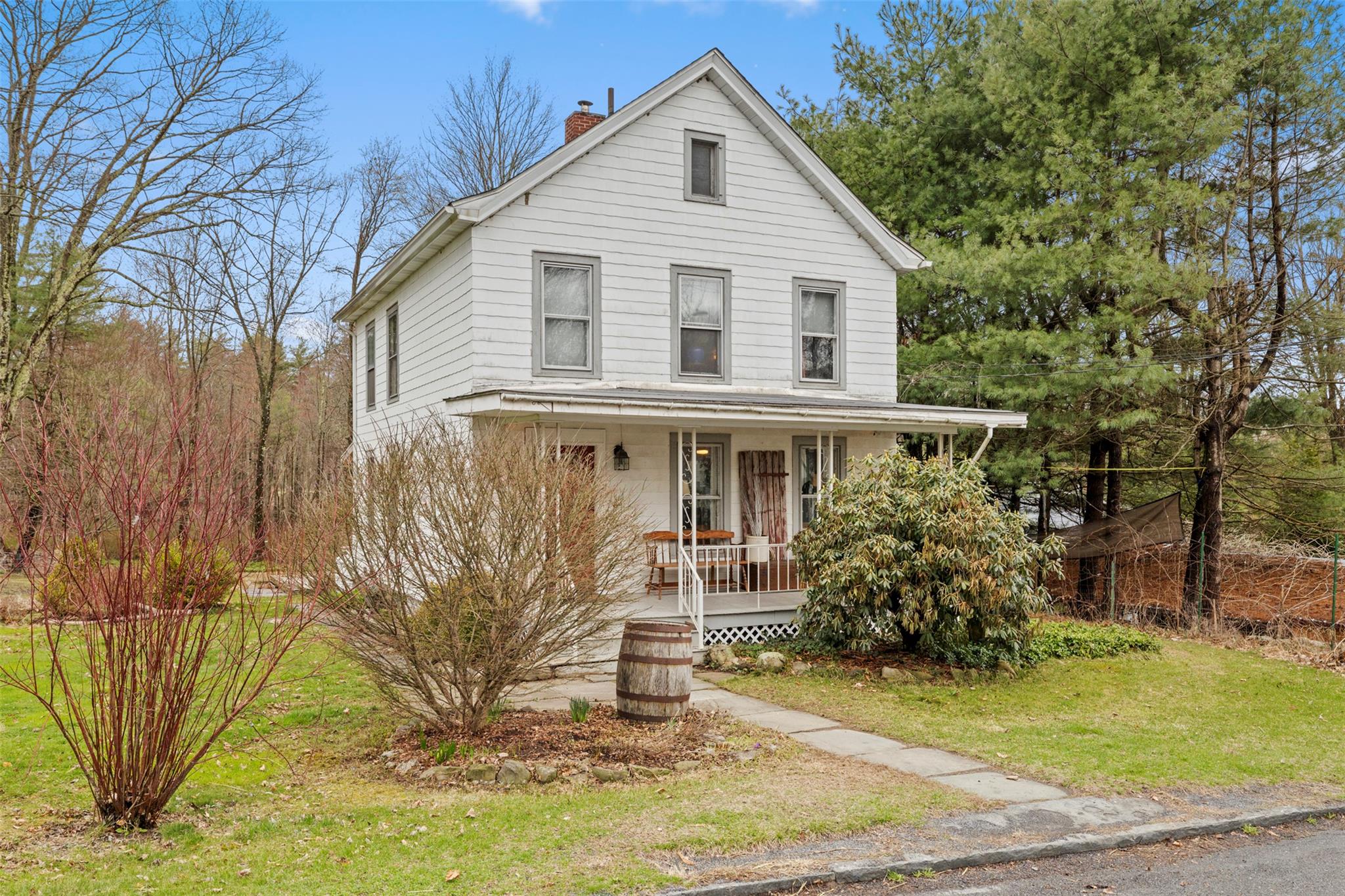 11 Maple Street Property Photo