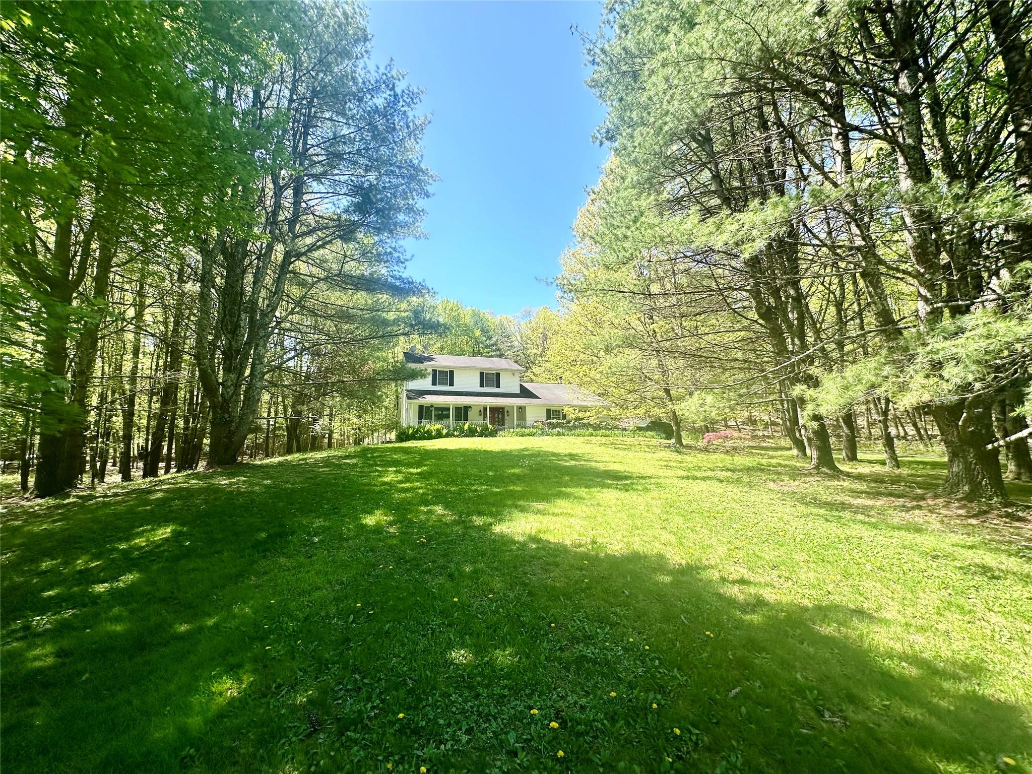 1521 Glasco Tpke Property Photo