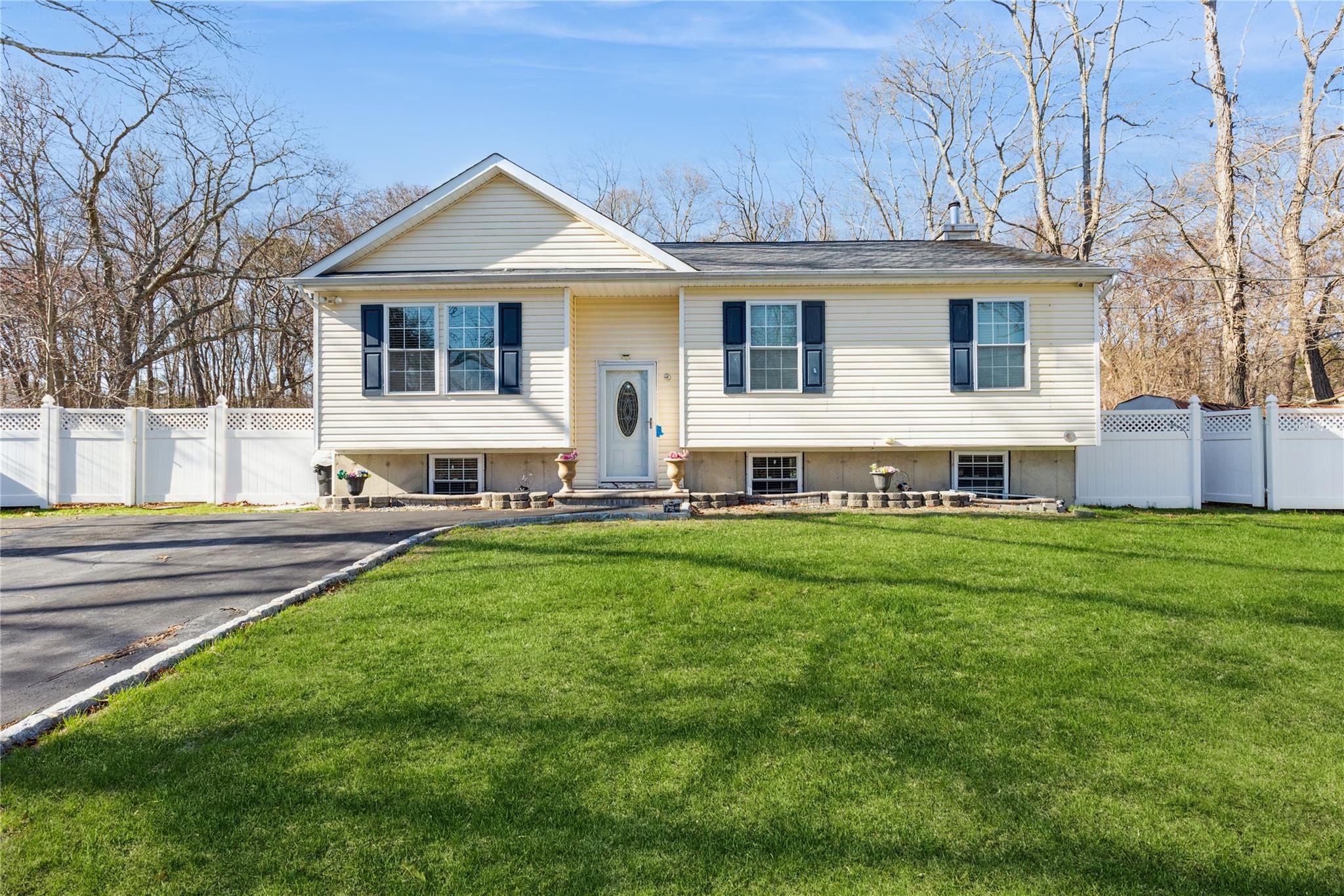 7 Baldwin Ct Property Photo