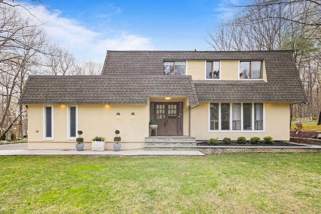 3 Footstep Lane Property Photo