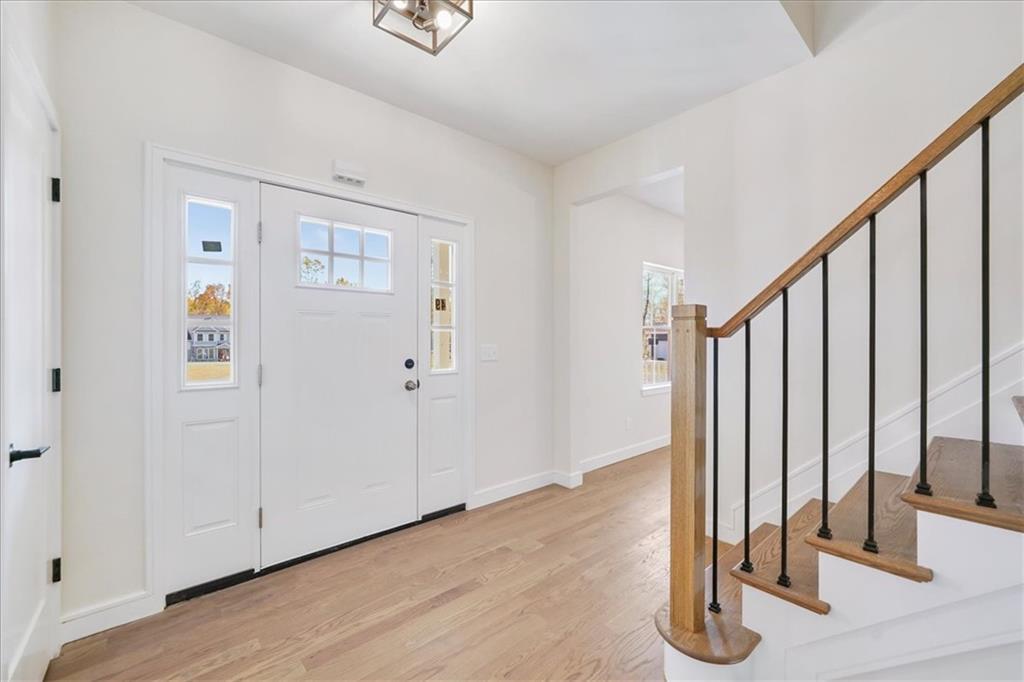 7 Morrow Court Property Photo 3