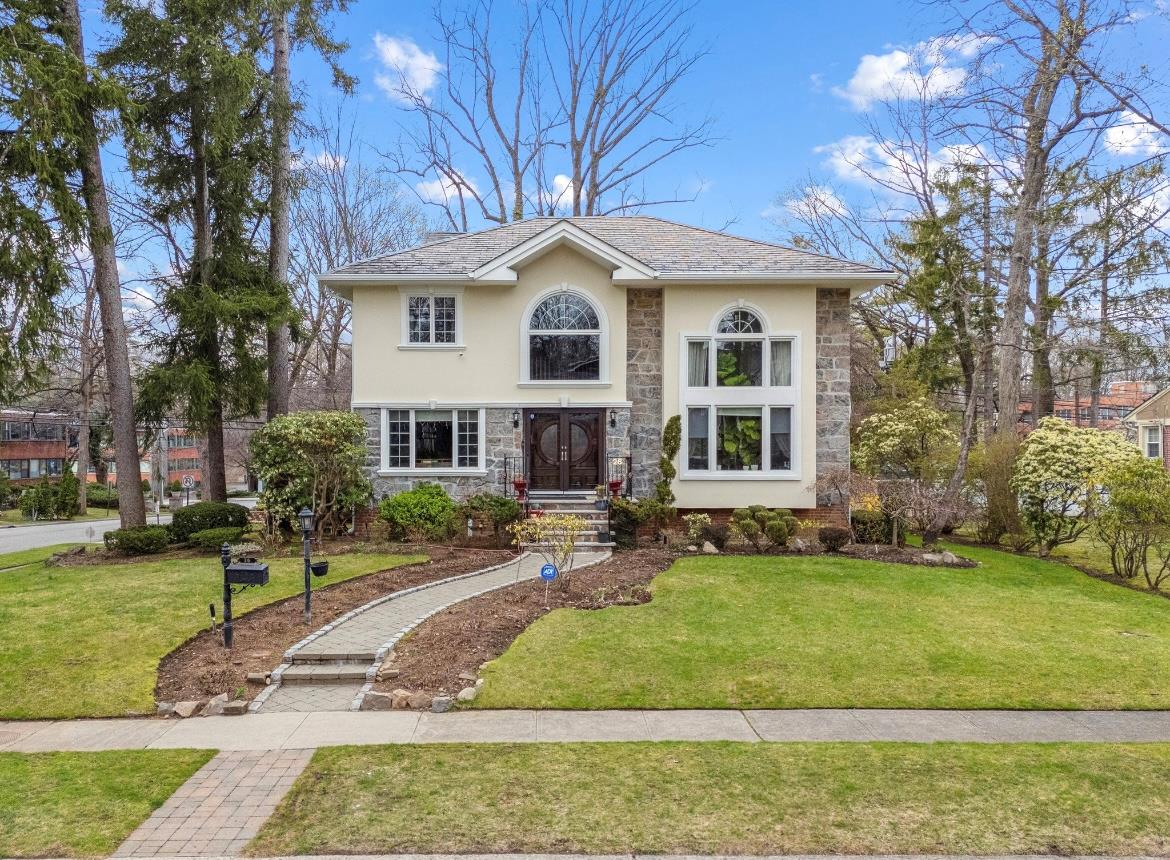 26 Somerset Drive Property Photo