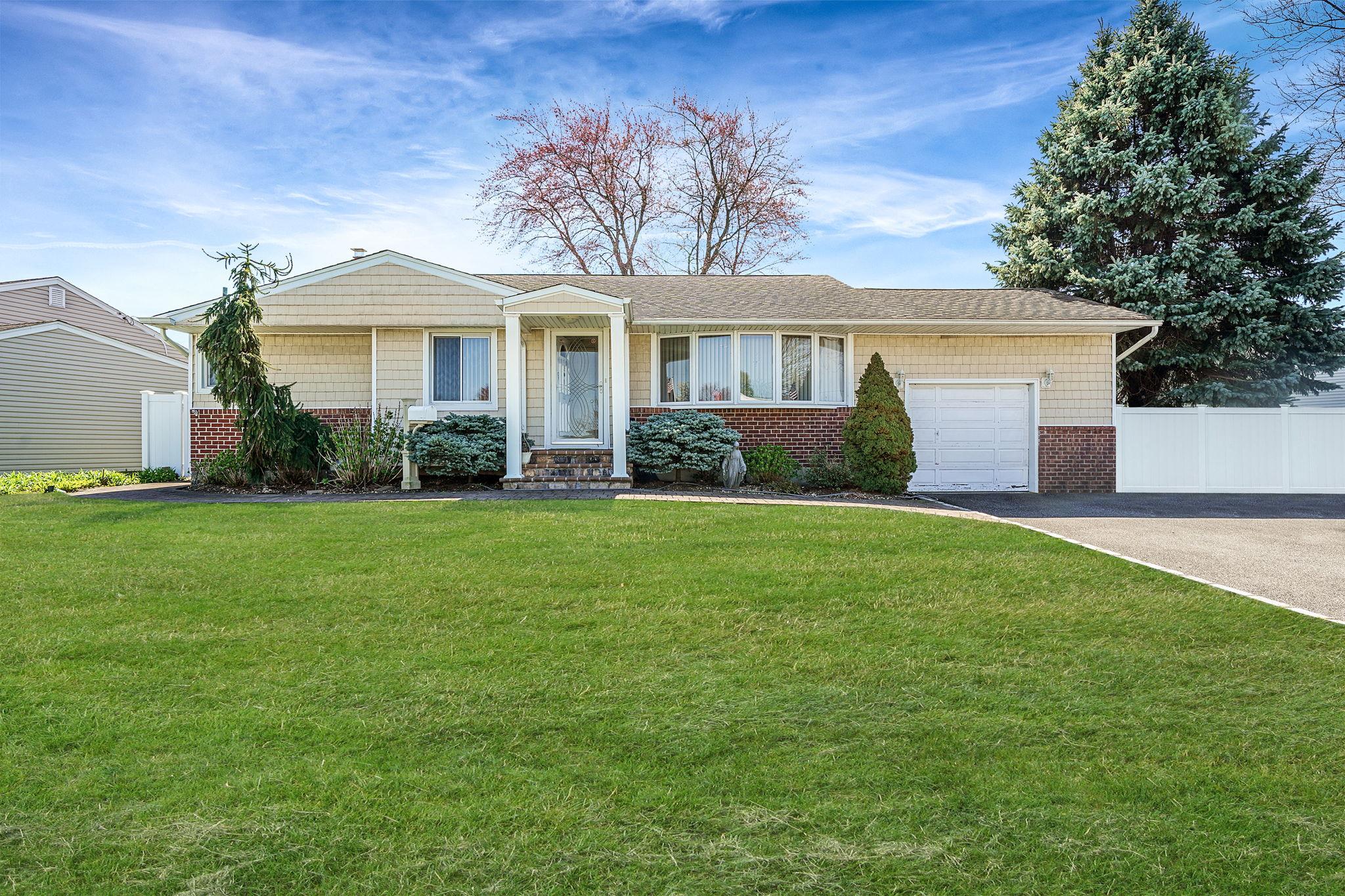 18 Haverford Road Property Photo