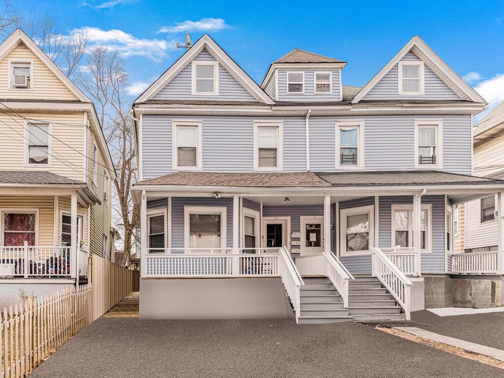 128 Poningo St Property Photo