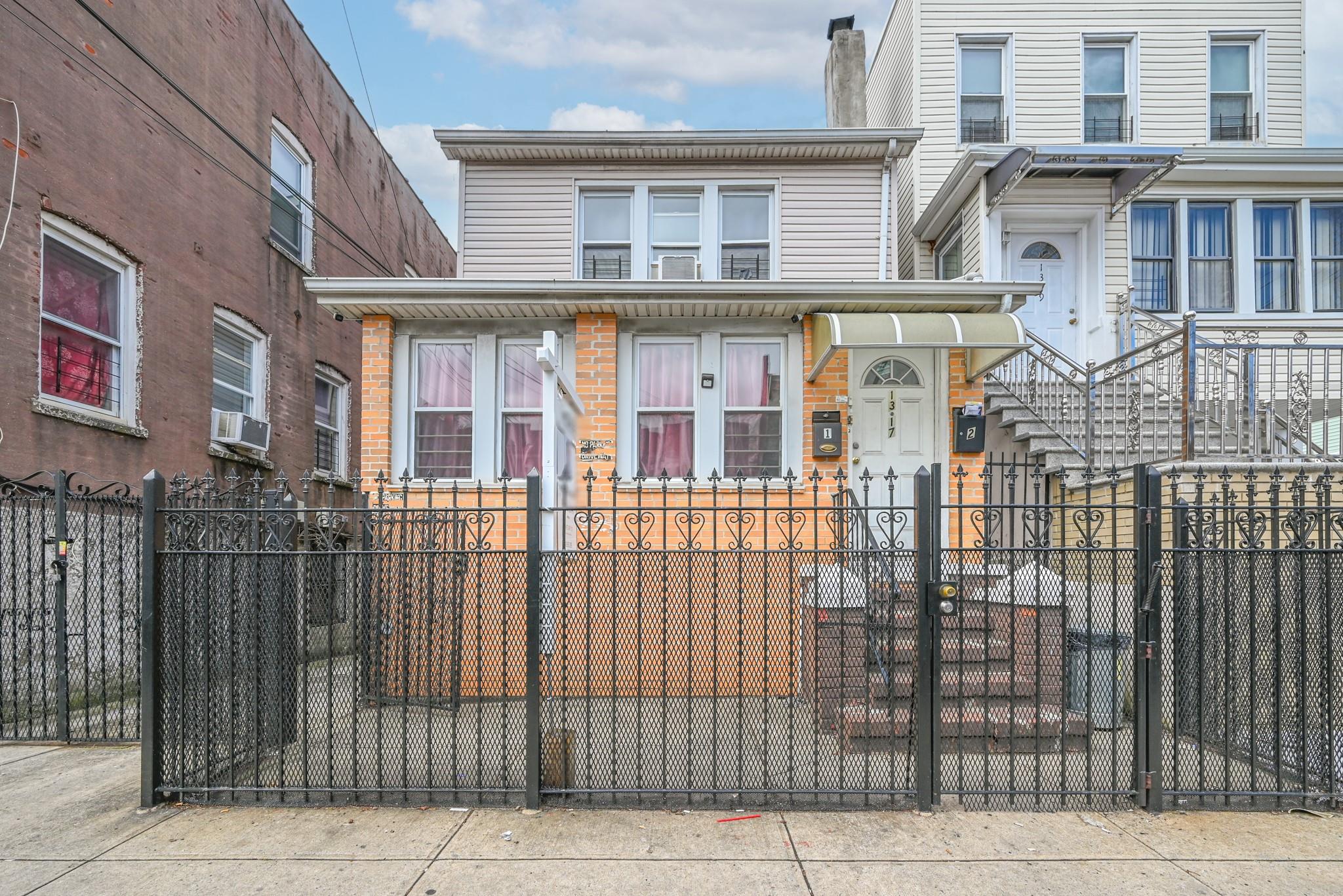 Bronx 12 Real Estate Listings Main Image