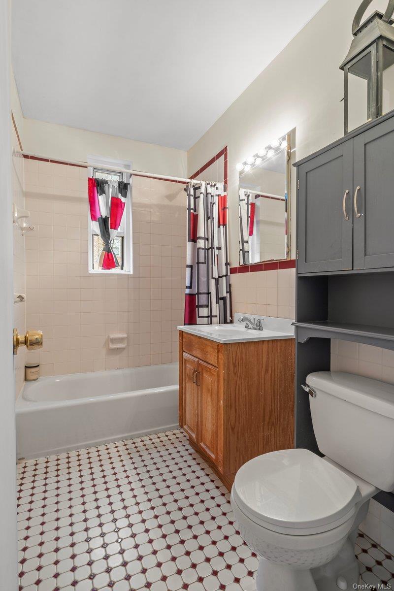 5601 Riverdale Avenue 5f Property Photo 16