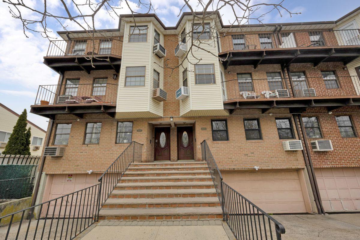 151-17 78th Street 2n-2 Property Photo