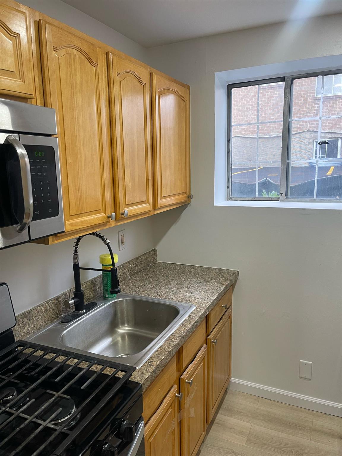 1216 E 82nd Street 101 Property Photo 5