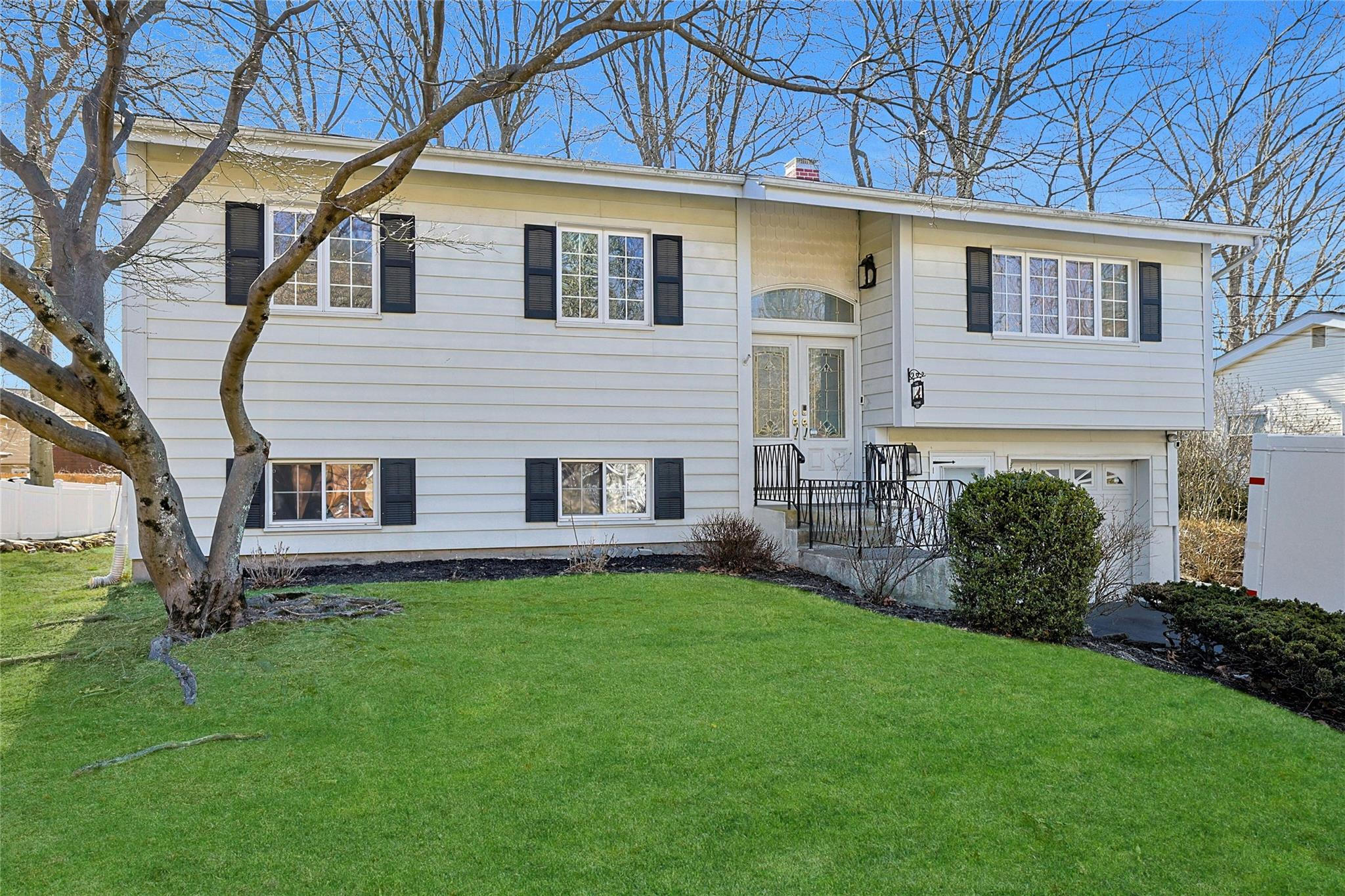 733 Jacqueline Drive Property Photo