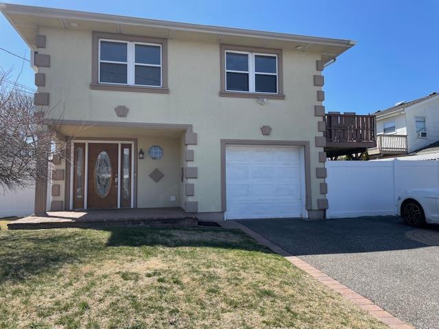 733 Shore Walk Property Photo