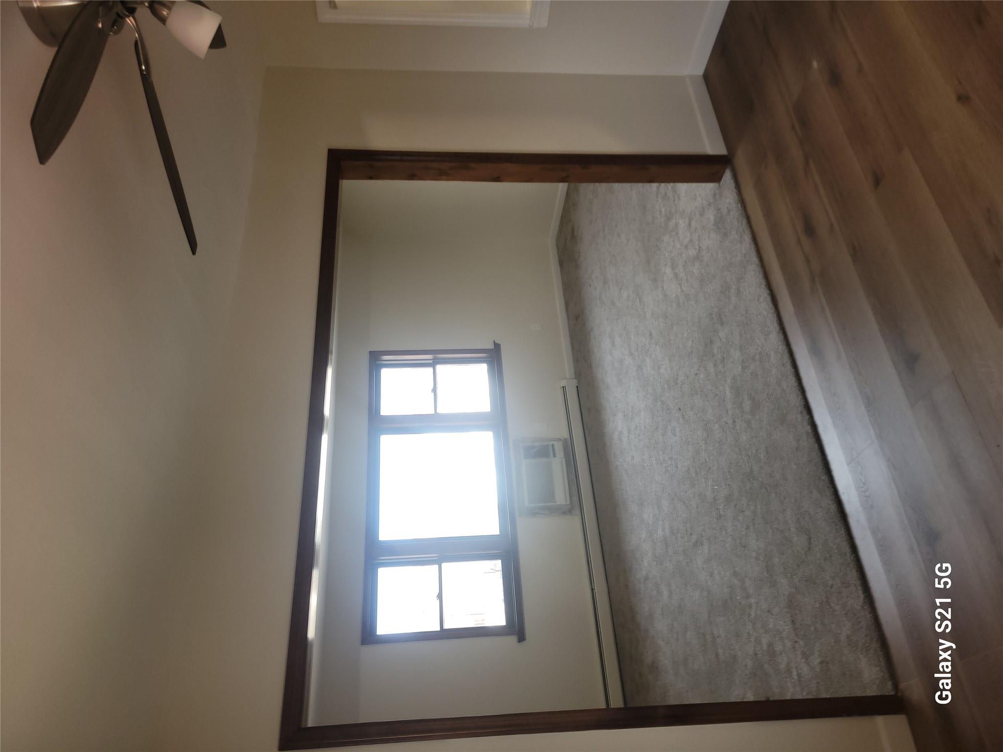47-52 190 Property Photo 11