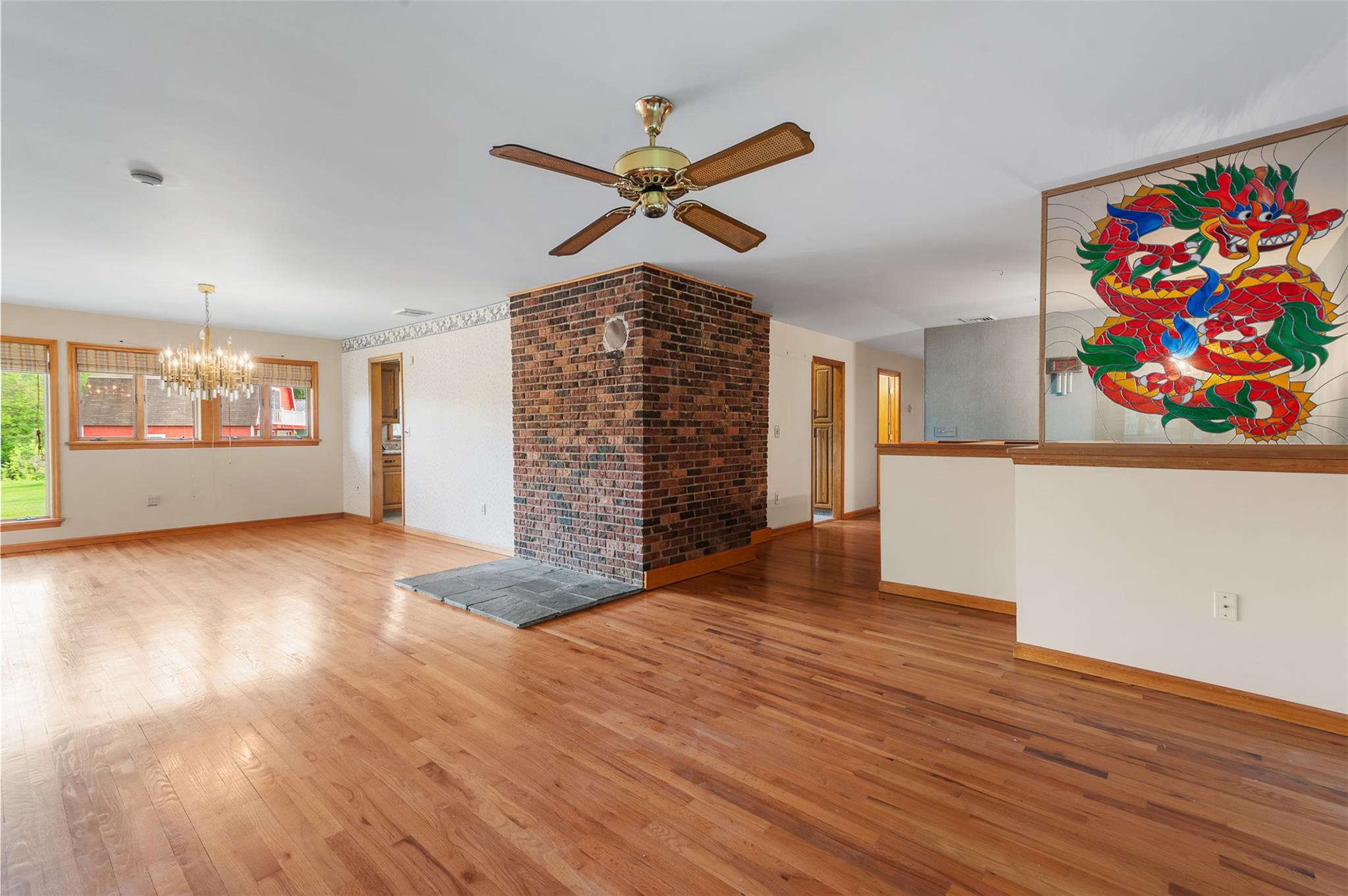 370 Forest Road Property Photo 11