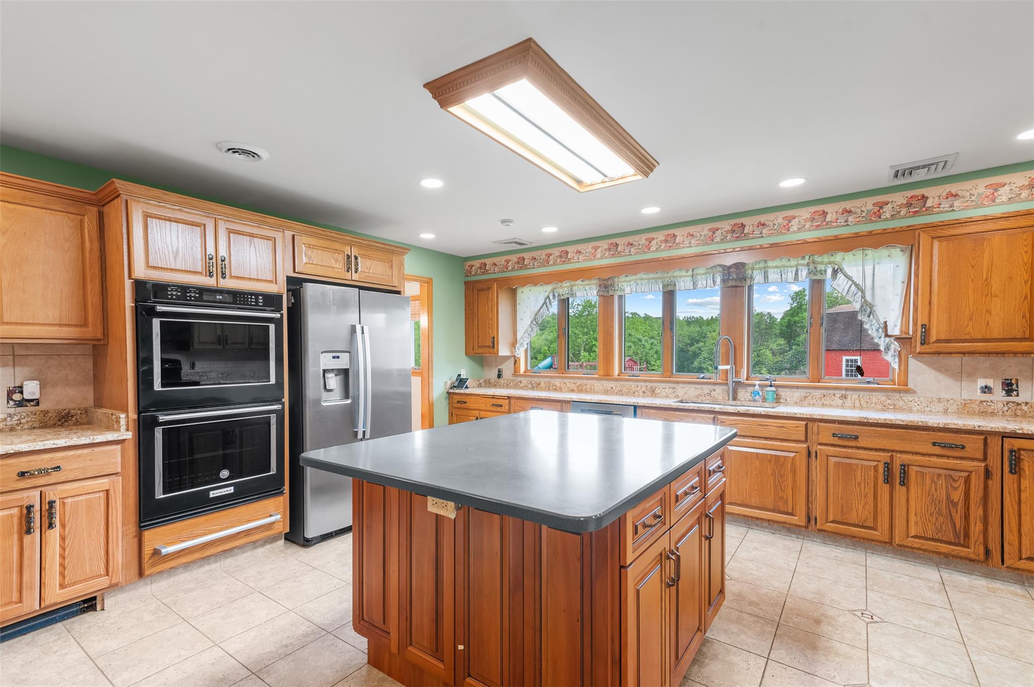 370 Forest Road Property Photo 18