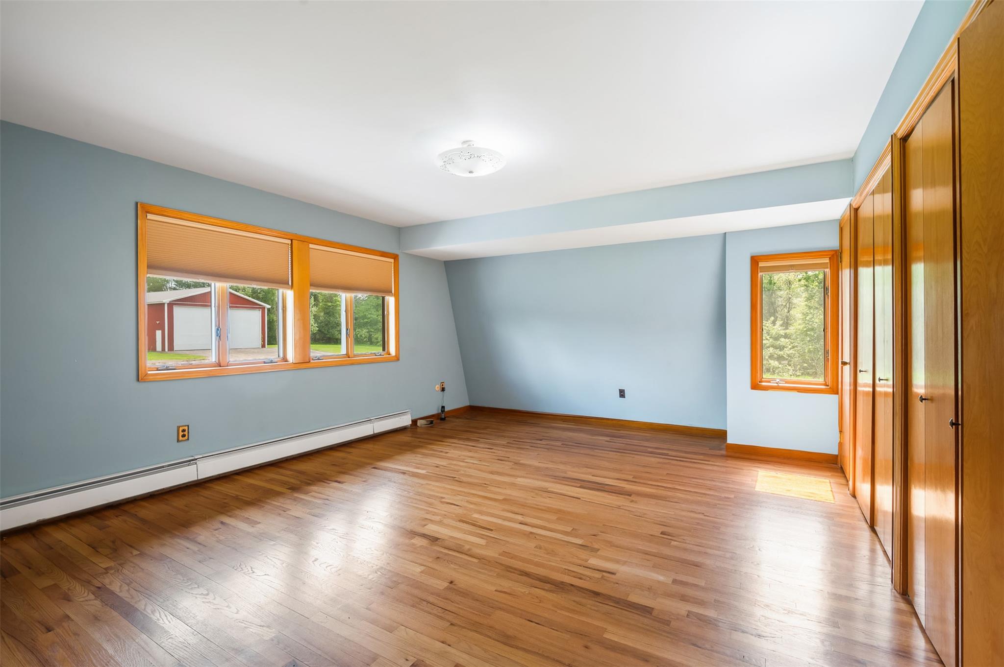 370 Forest Road Property Photo 21