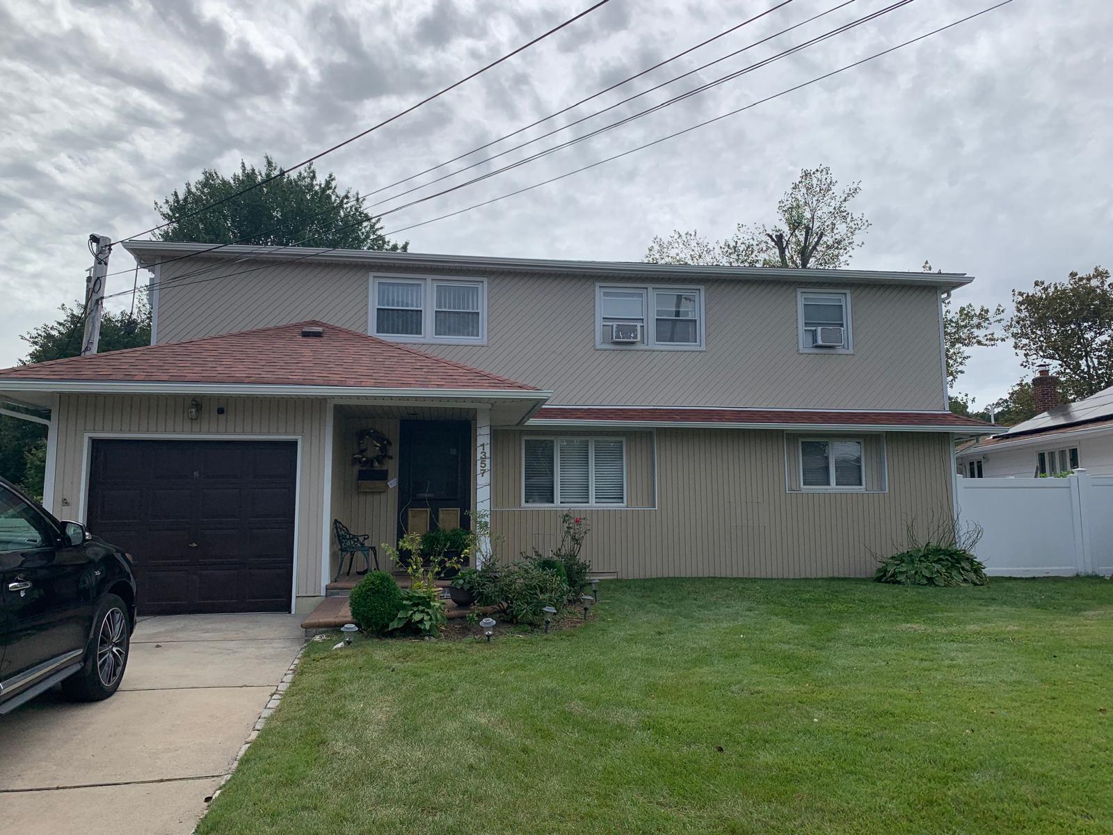 1357 Barry Drive Property Photo