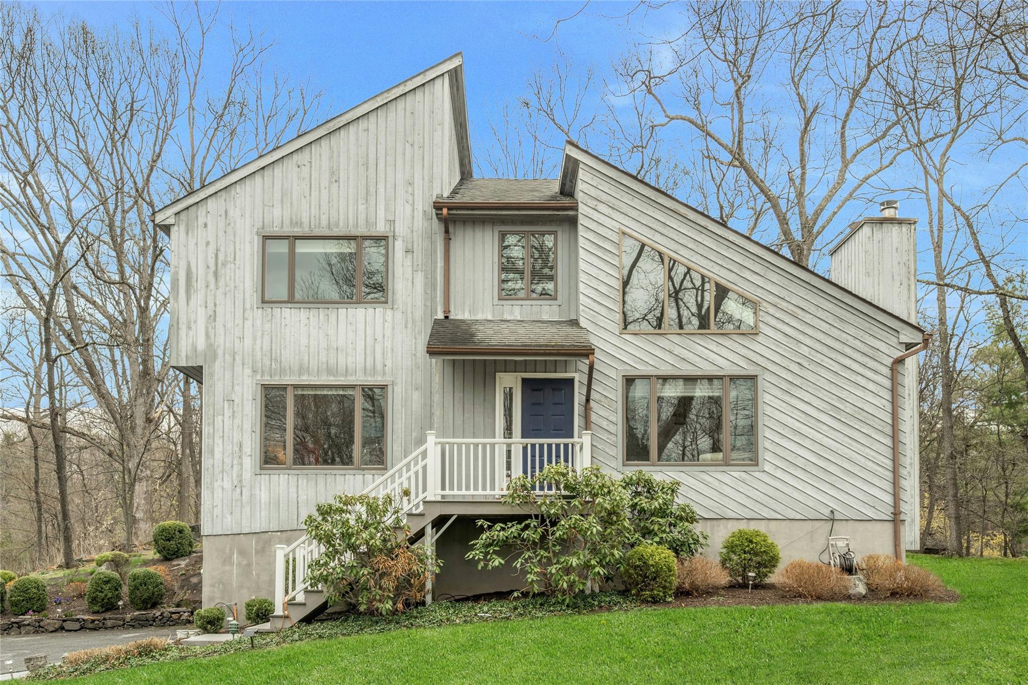 1 Scala Court Property Photo
