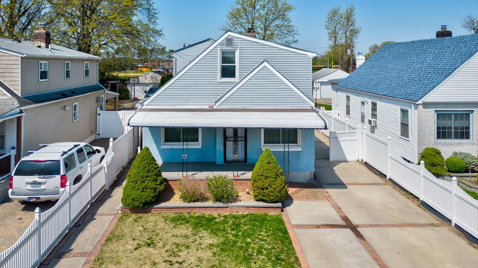 25 Virginia Drive Property Photo 4