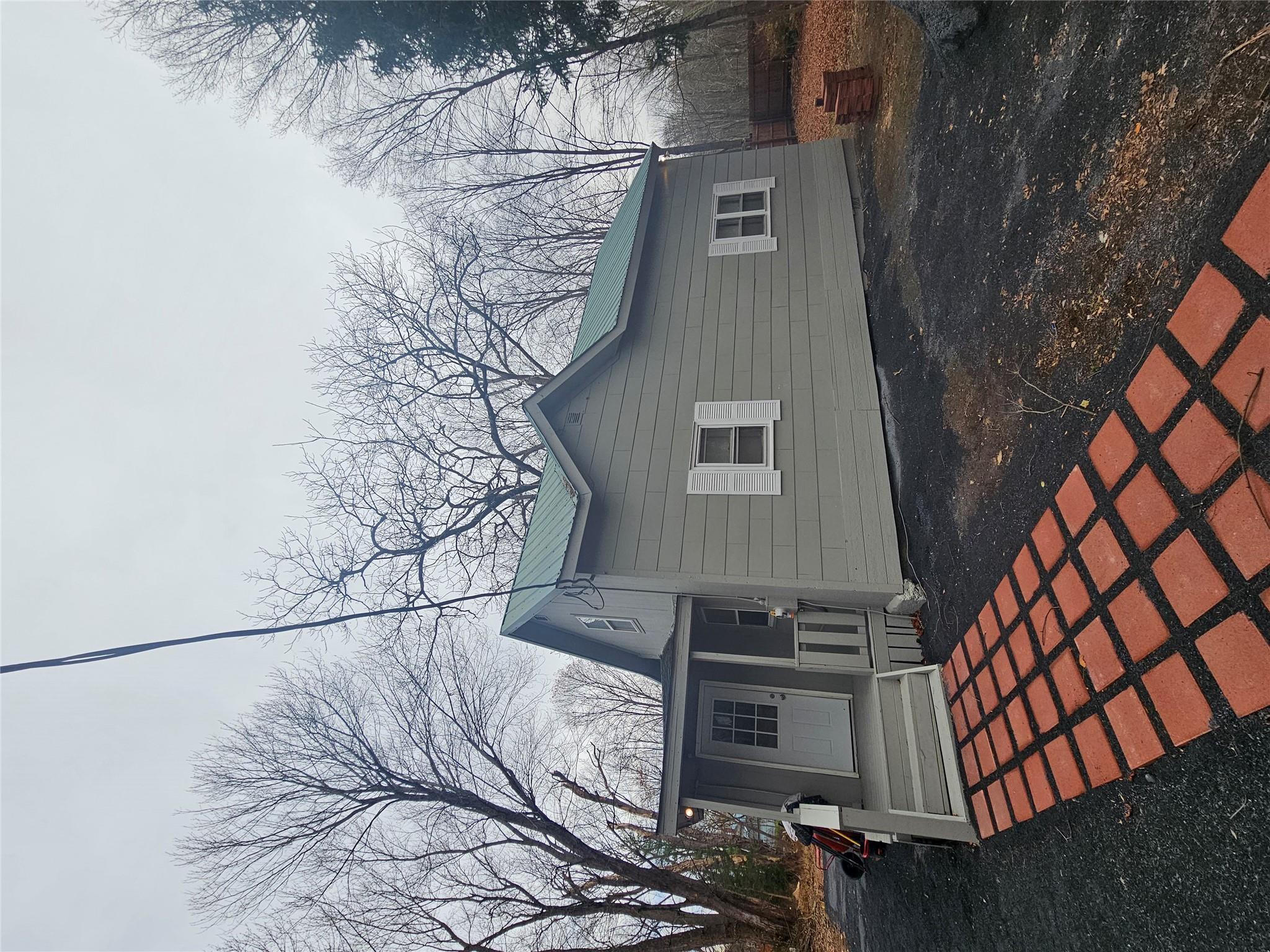 648 Lybolt Road Property Photo