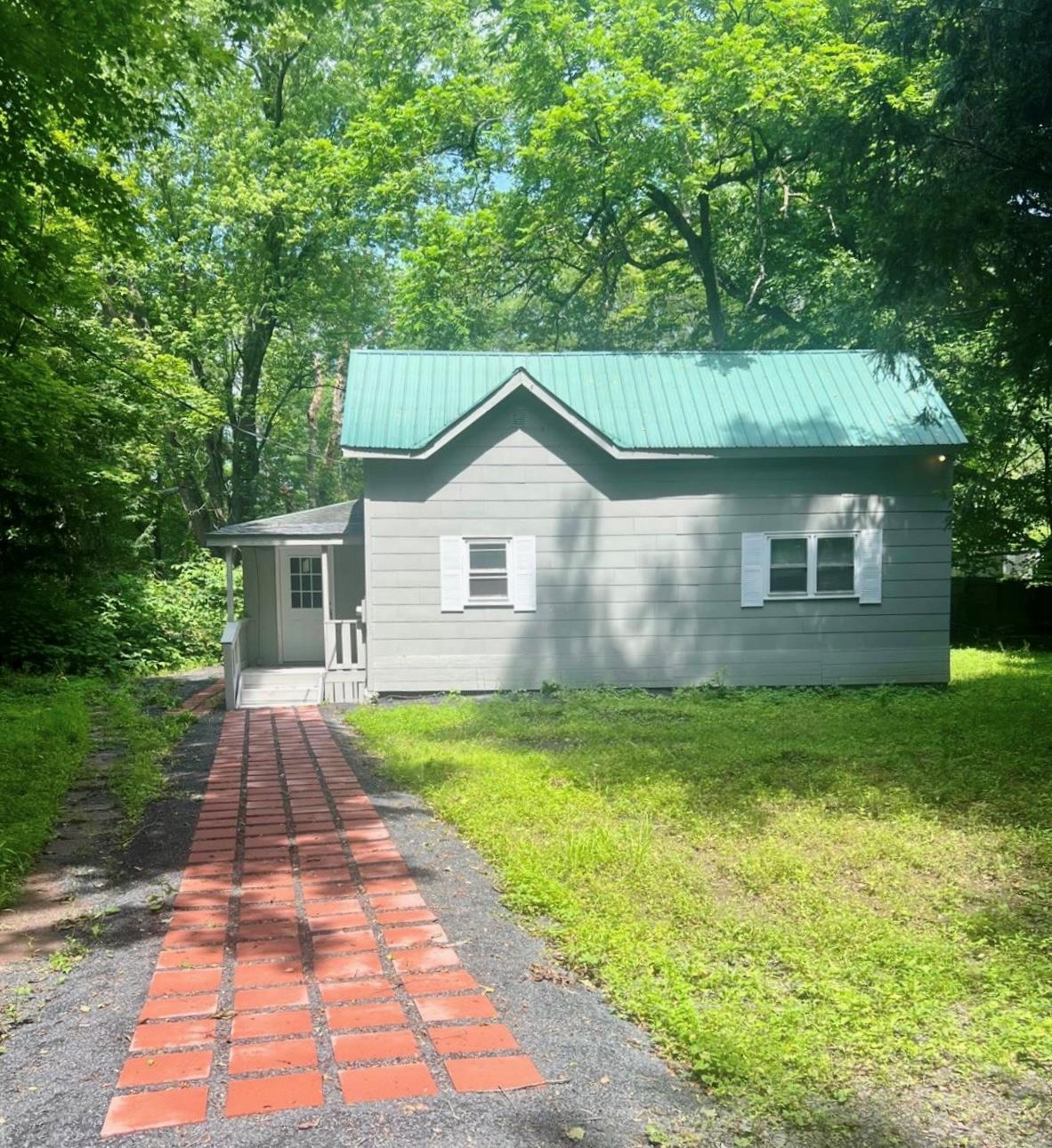 648 Lybolt Road Property Photo 1