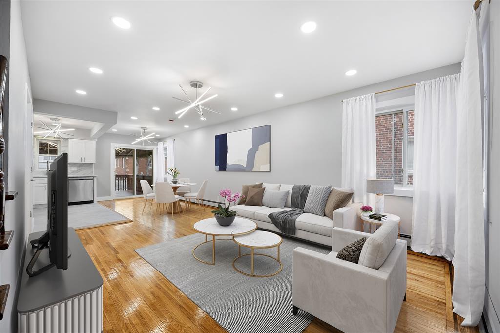2715 Seymour Avenue Property Photo