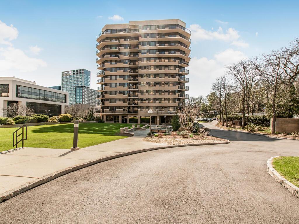 25 Rockledge Avenue 117 Property Photo