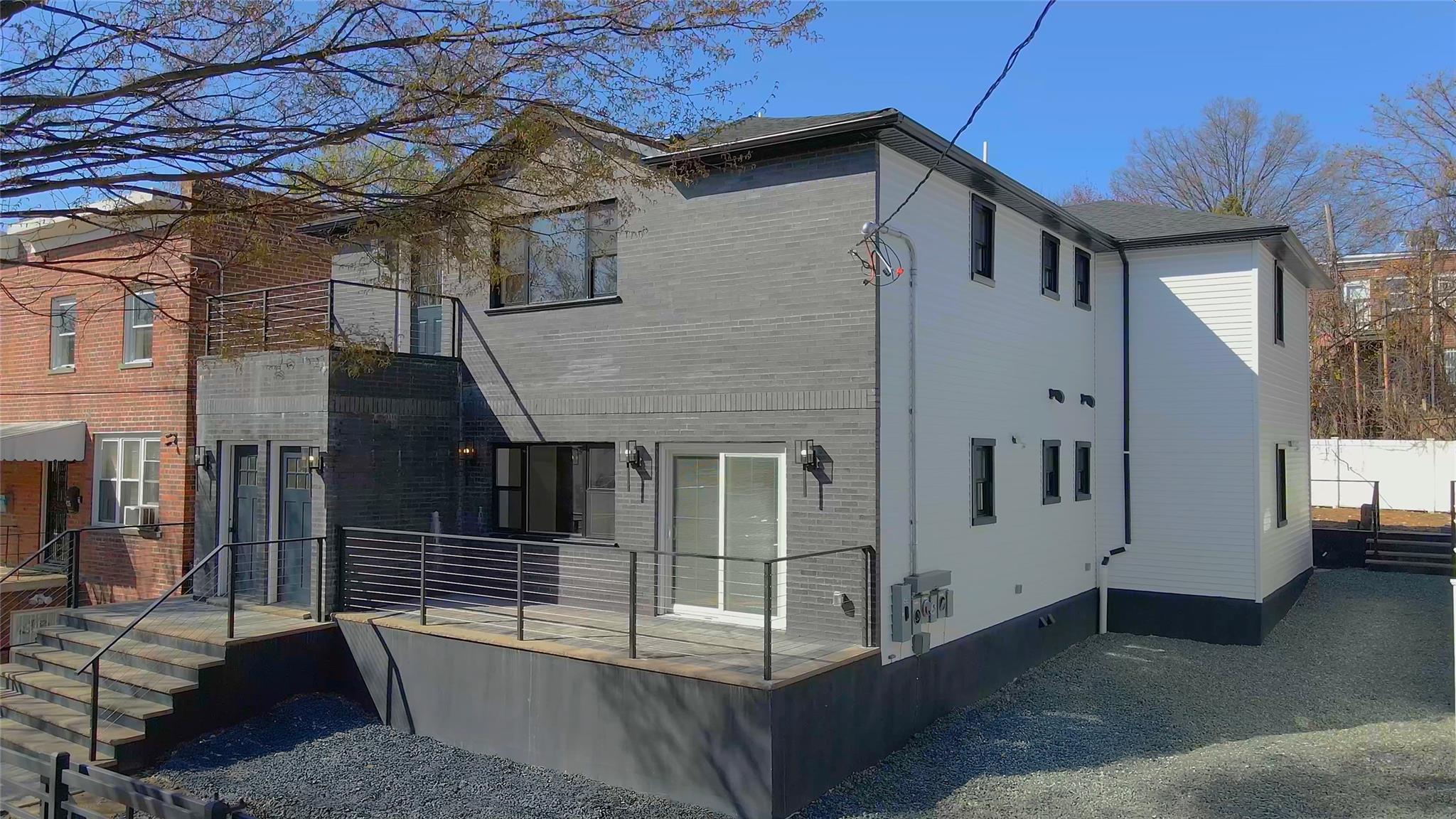4239 Digney Avenue Property Photo