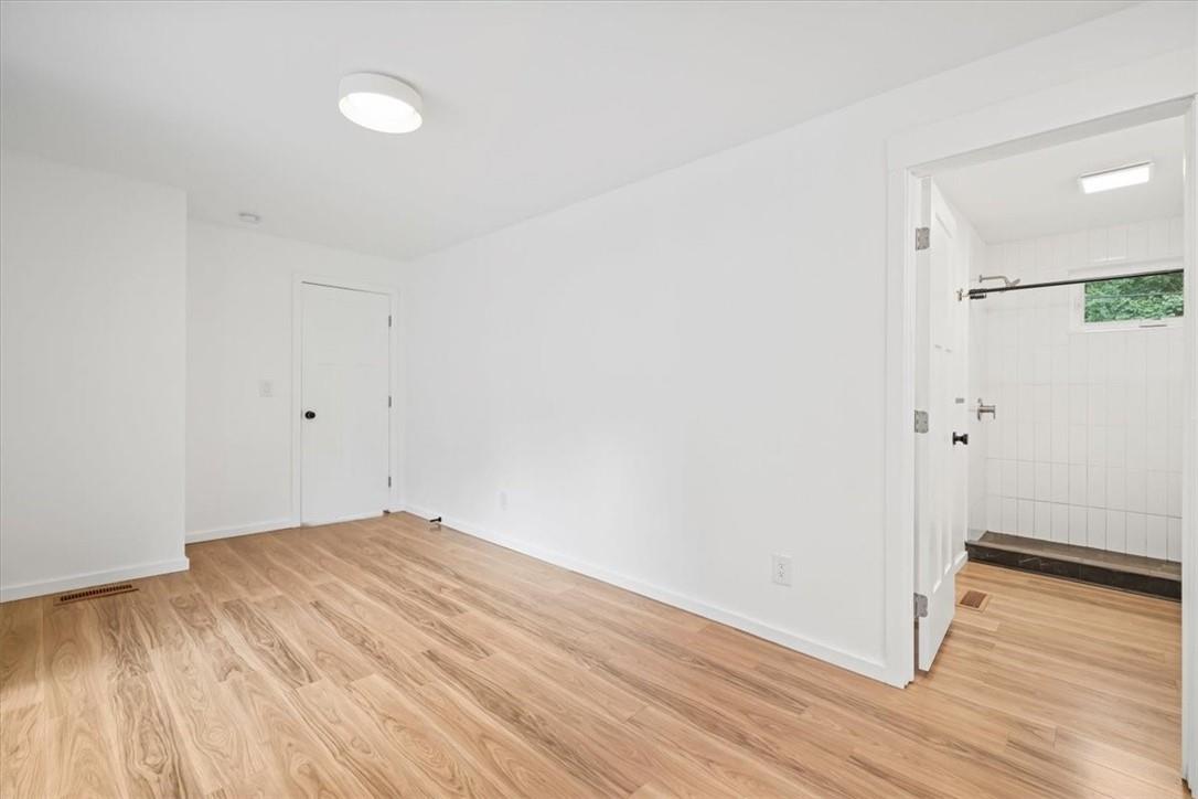 15 Lincoln Road Property Photo 10
