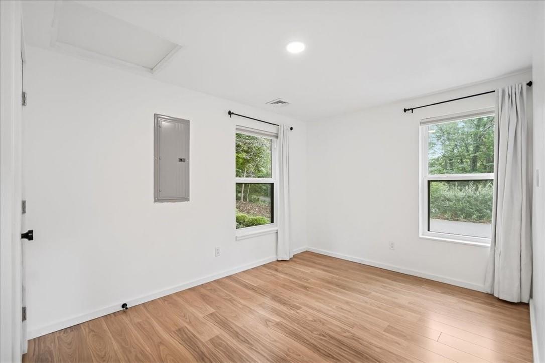 15 Lincoln Road Property Photo 13