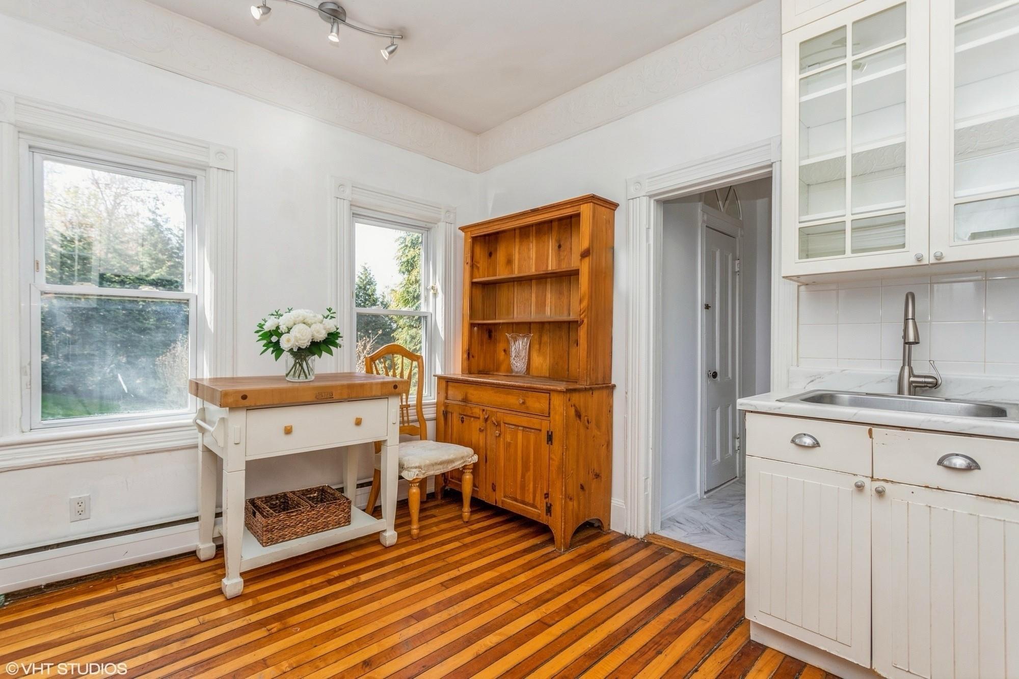 48 Vermont Avenue Property Photo 10
