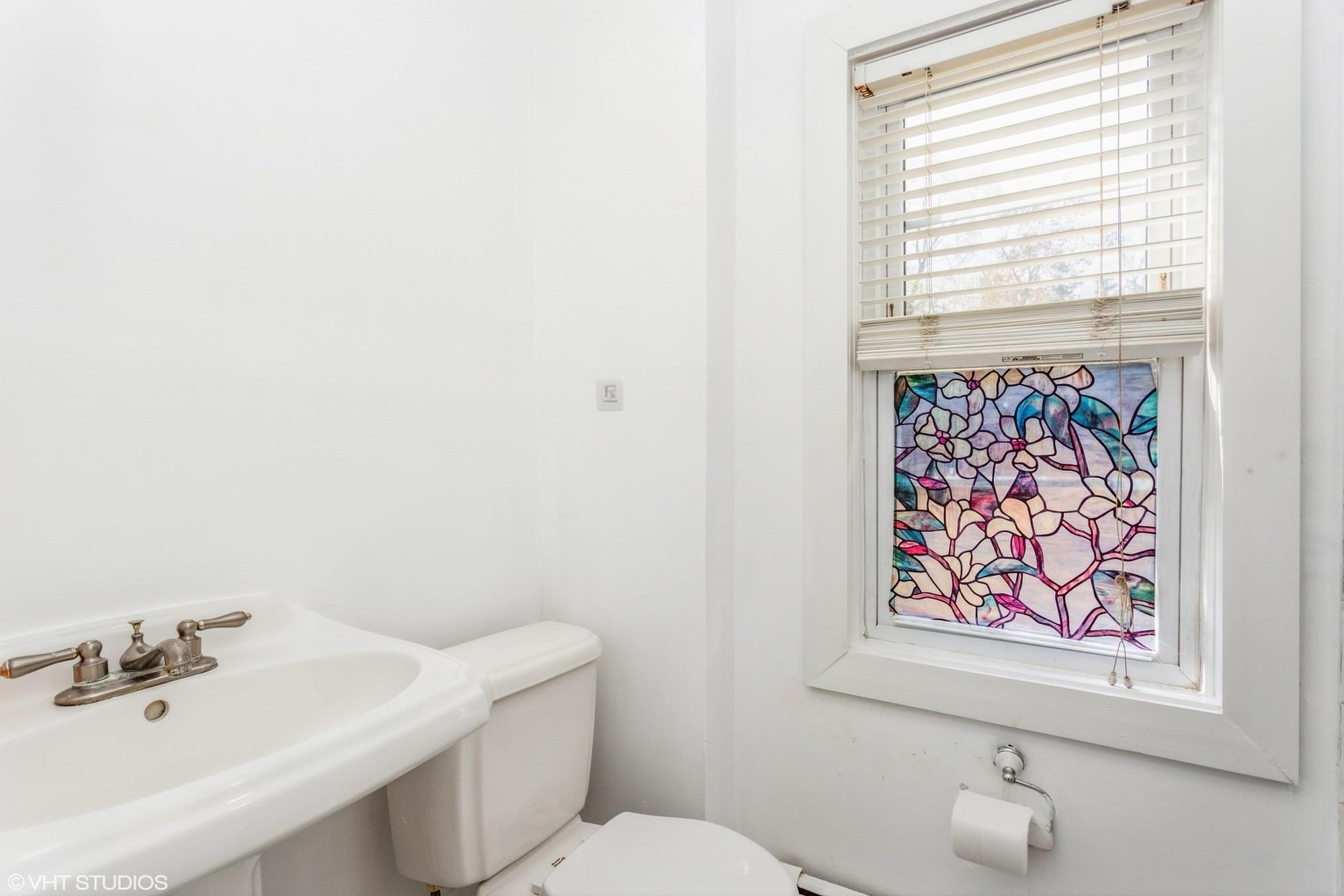 48 Vermont Avenue Property Photo 11