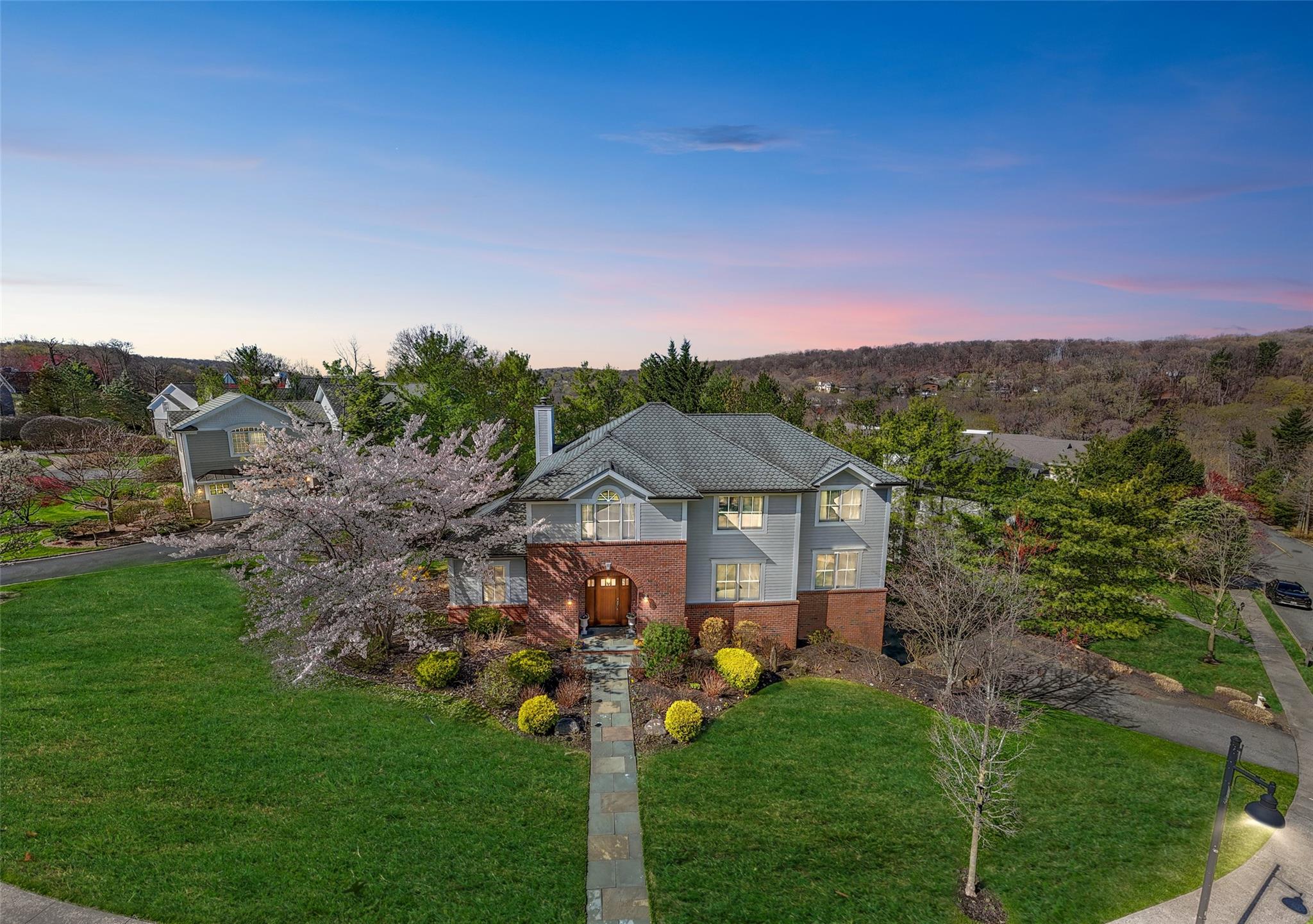 Ardsley High School Real Estate Listings Main Image